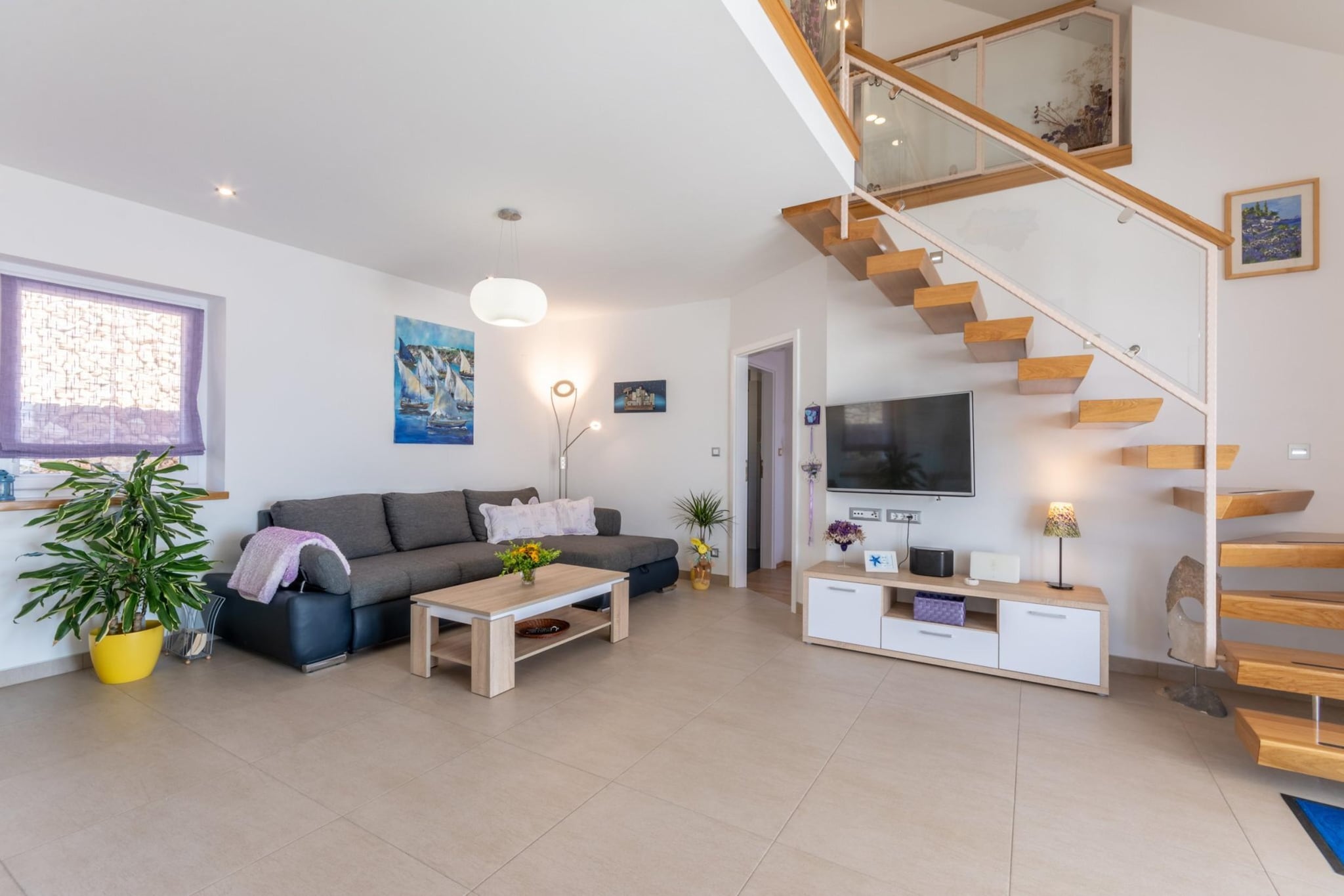 Villa Blue Sky - Three Bedroom Villa with Pool-Woonkamer