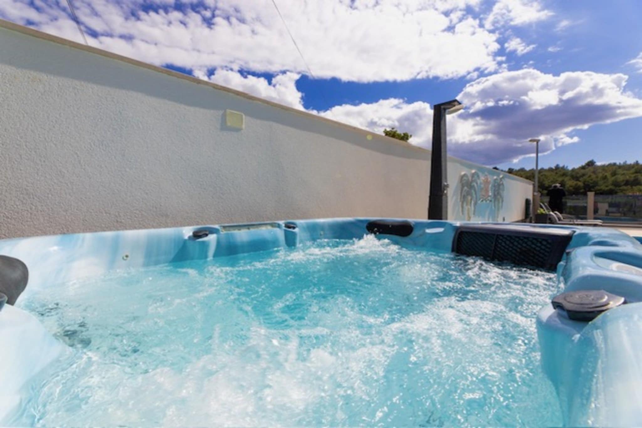 Villa Supetar Garden - Two Bedroom Apartment with Terrace-Zwembad