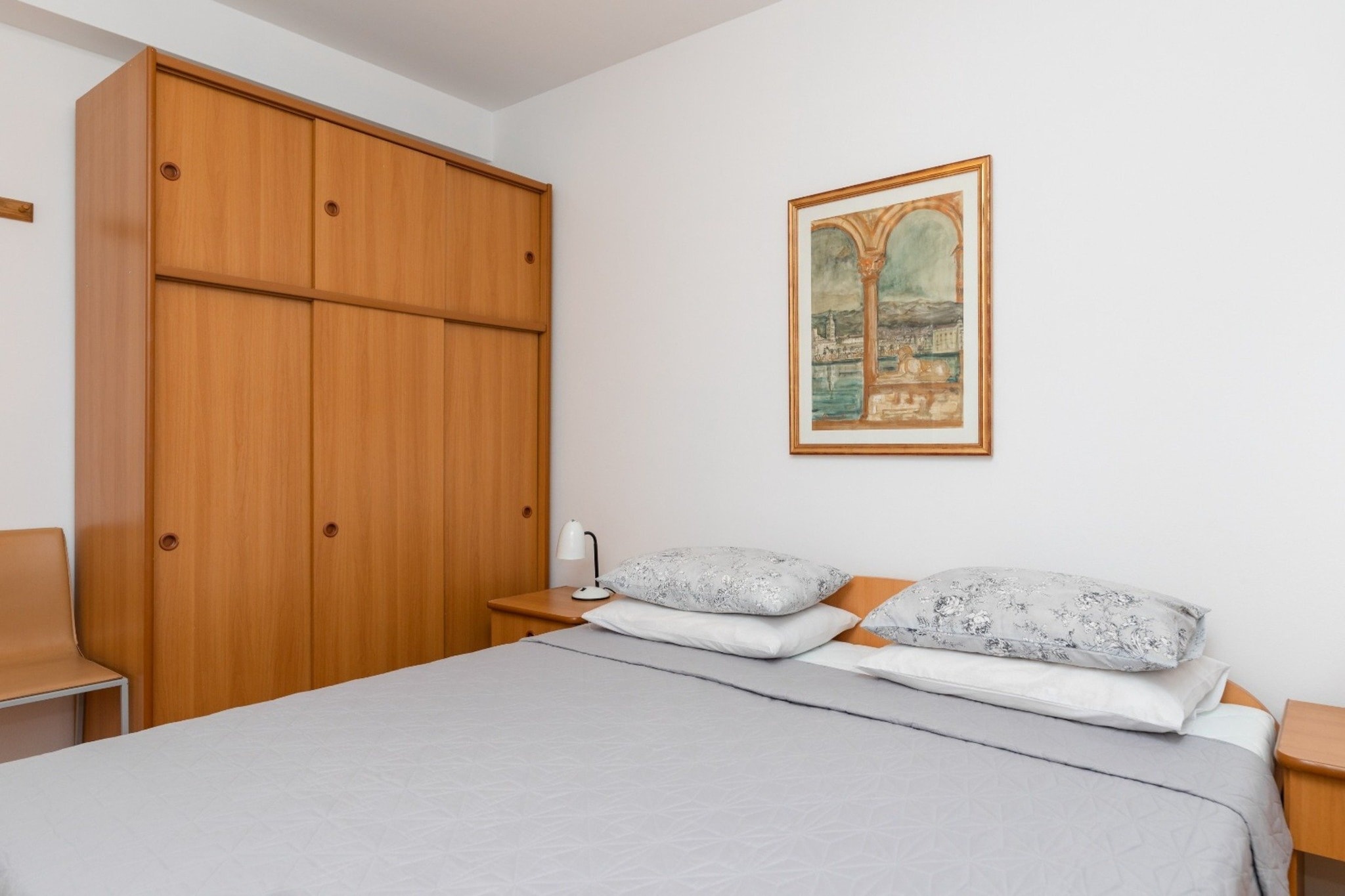 Villa Supetar Garden - Two Bedroom Apartment with Balcony