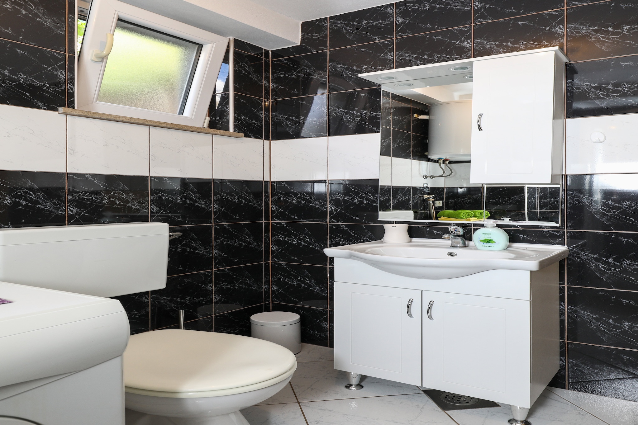 Apartment Brane - Studio Apartment-Badkamer