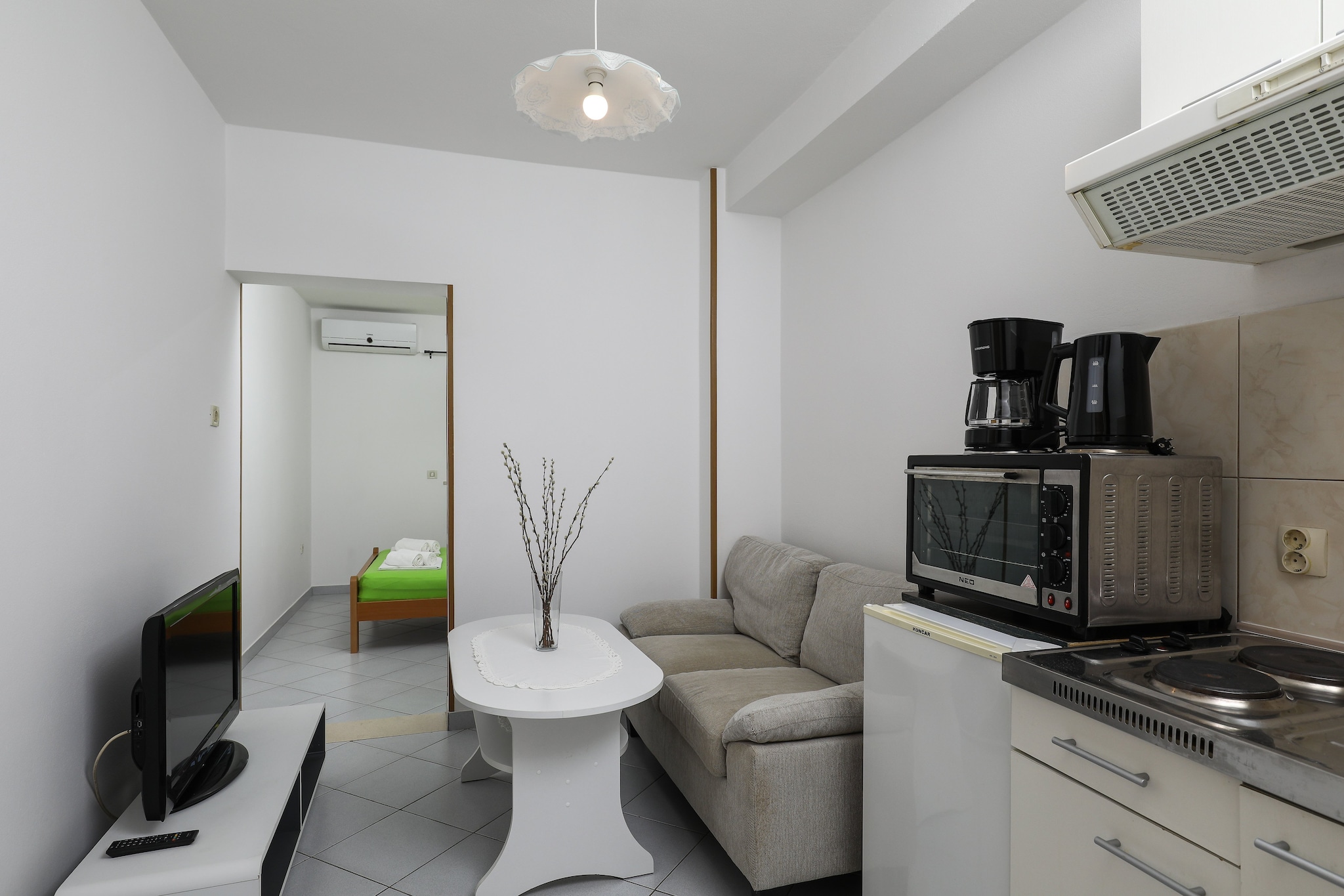 Apartment Brane - Studio Apartment-Binnen