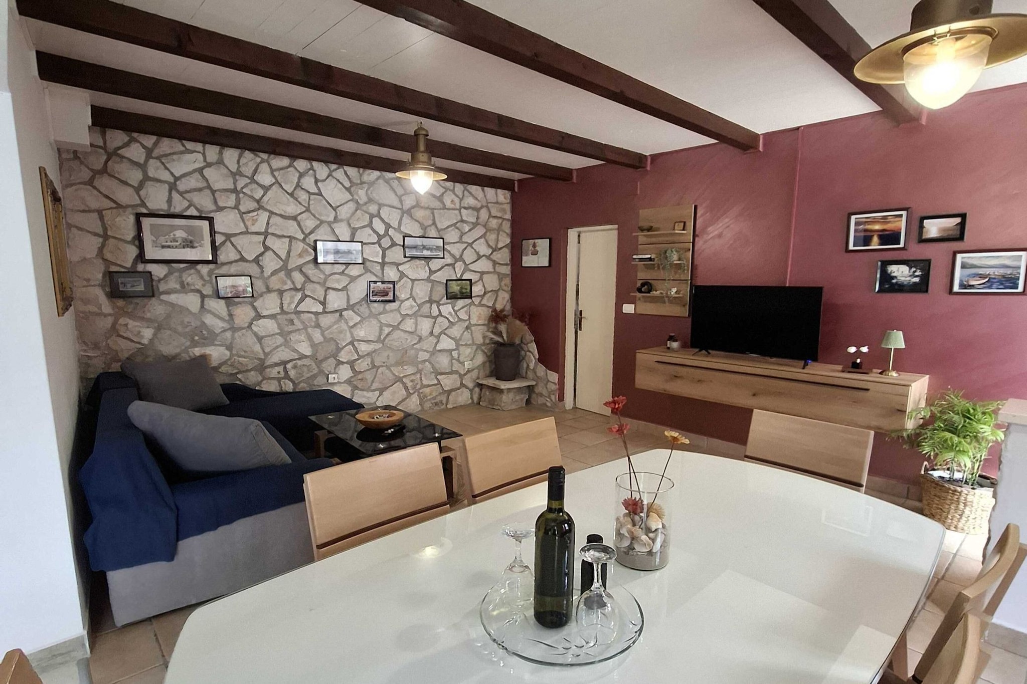 Holiday Home Luna - Two Bedroom Holiday Home with Sea View - Salle à manger