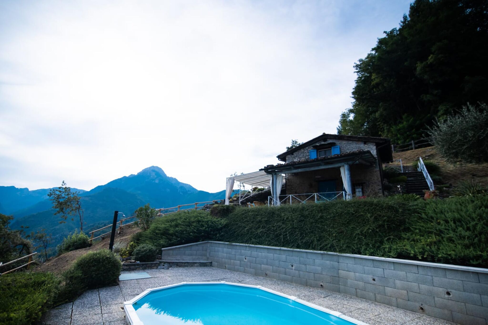 Romantische boerderij in Calomini-Lucca met privézwembad