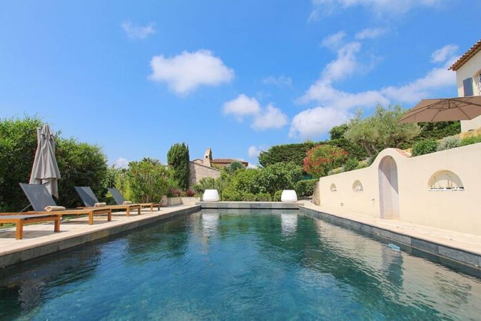 Superbe Villa 5 chambres avec piscine & vue mer