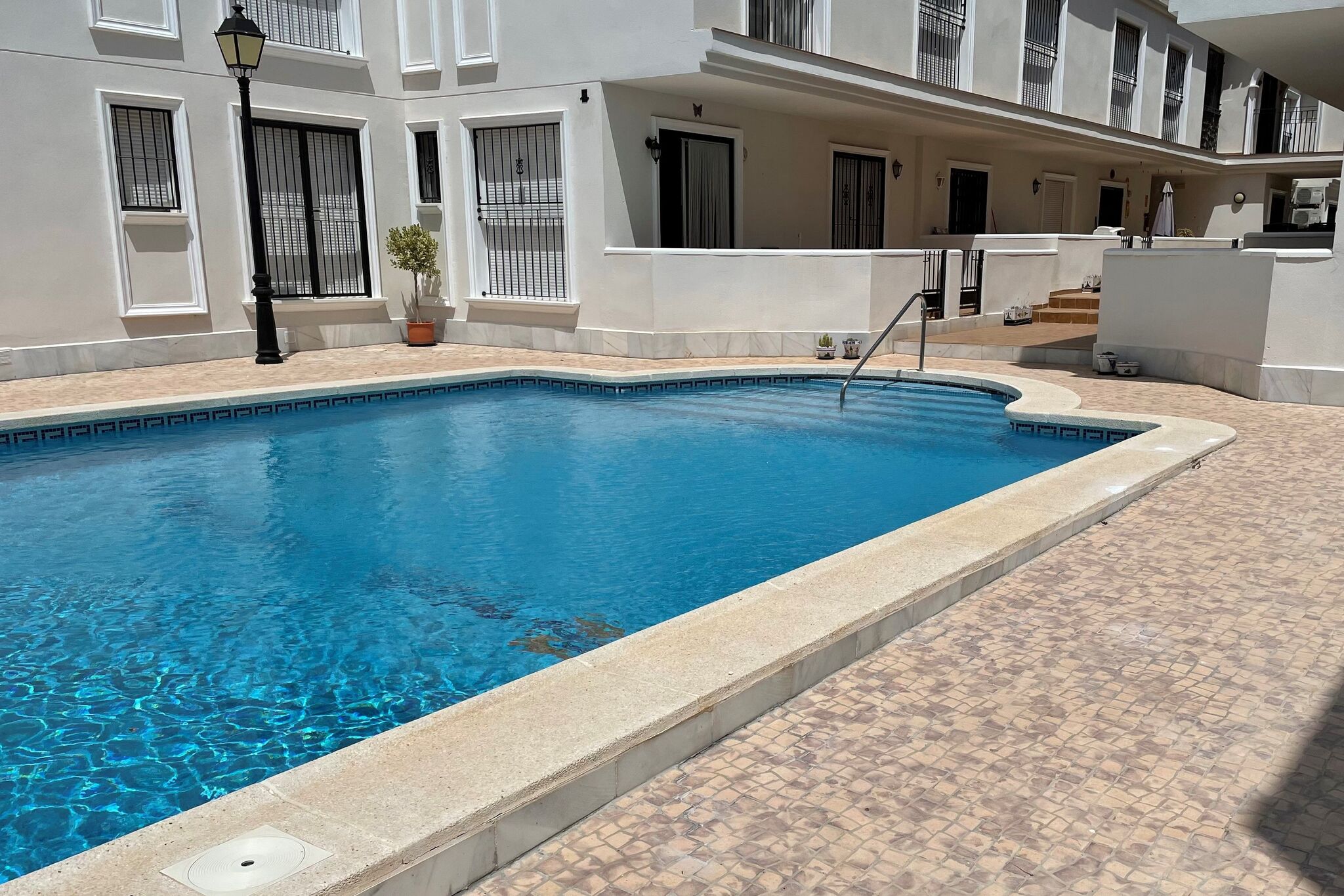 Appartement central et calme avec belle piscine sur la Costa Blanca