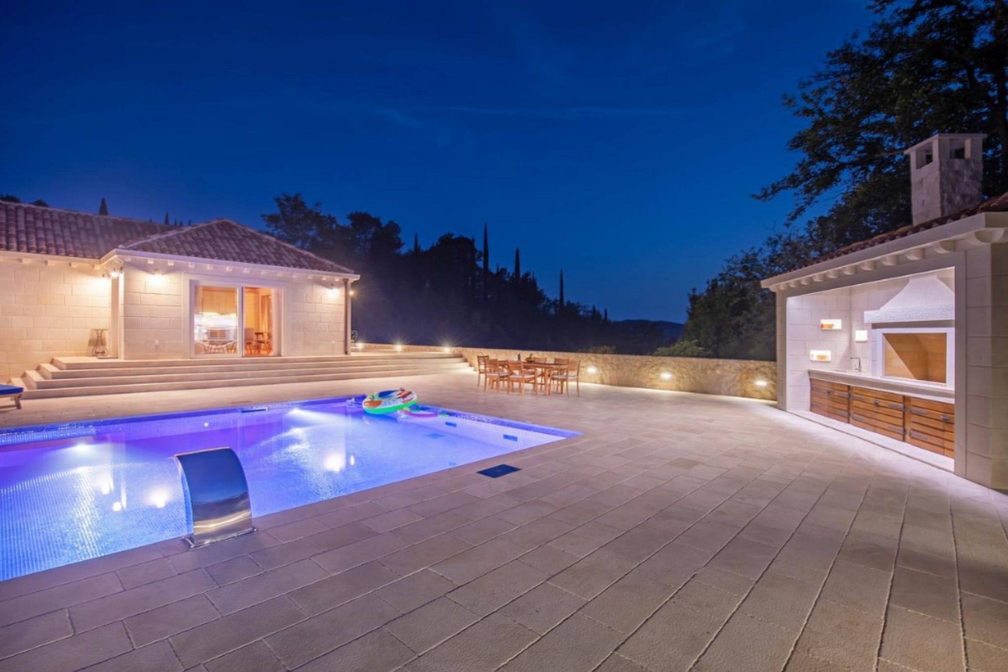 Villa Ivić-Two Bedroom Villa with Swimming Pool-Zwembad