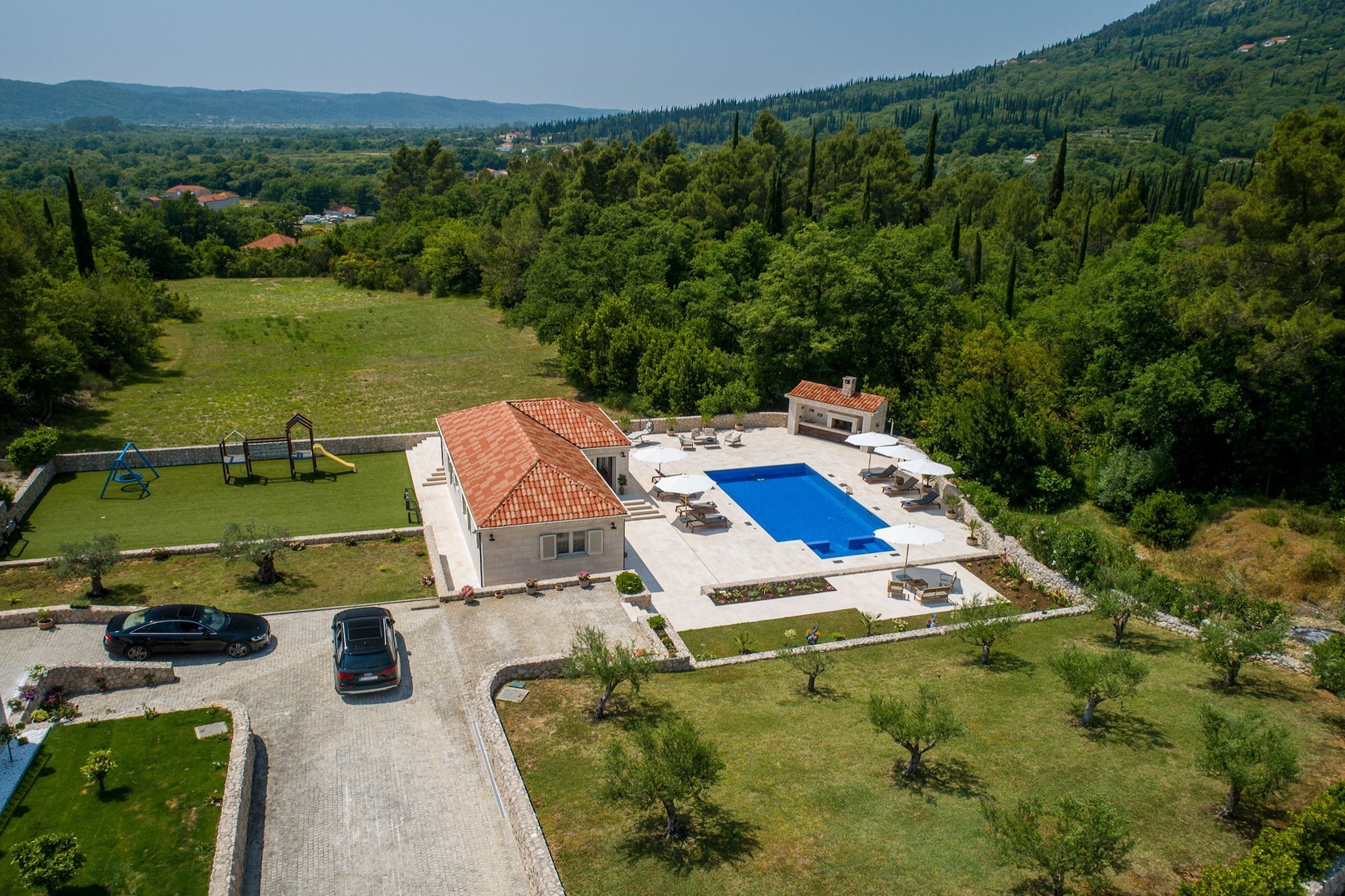 Villa Ivić-Two Bedroom Villa with Swimming Pool-Uitzicht