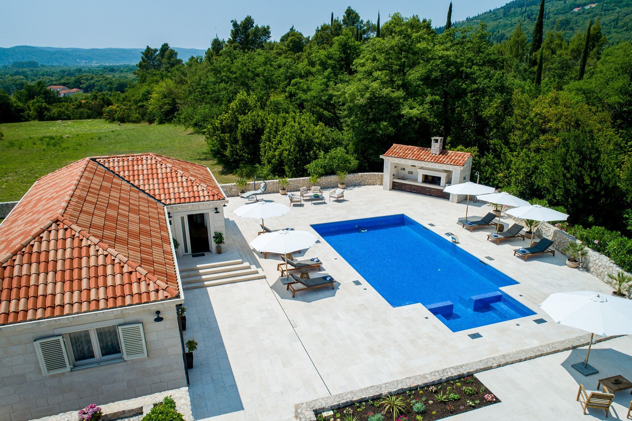 Villa Ivić-Two Bedroom Villa with Swimming Pool-Zwembad