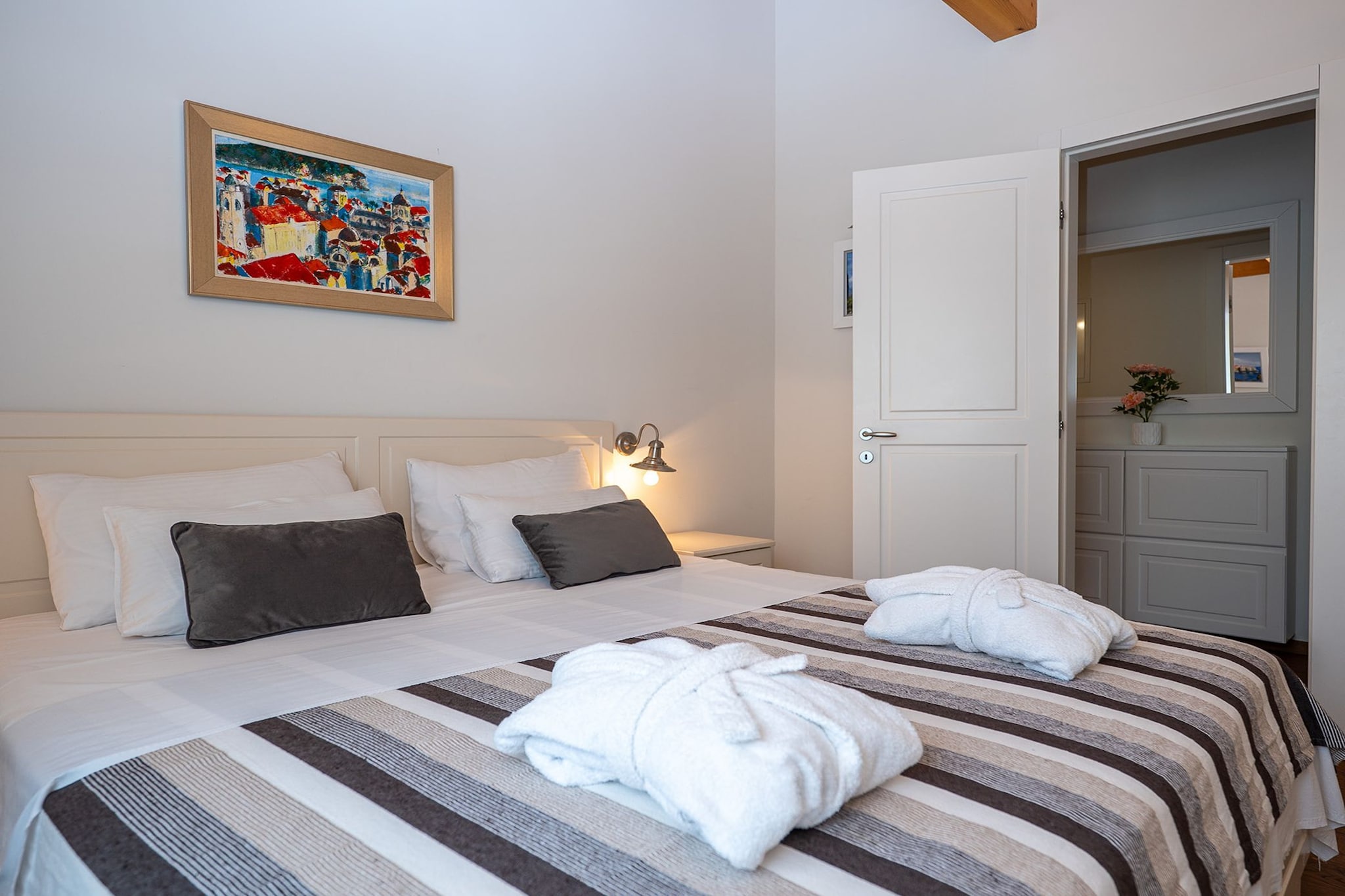 Villa Ivić-Two Bedroom Villa with Swimming Pool-Slaapkamer