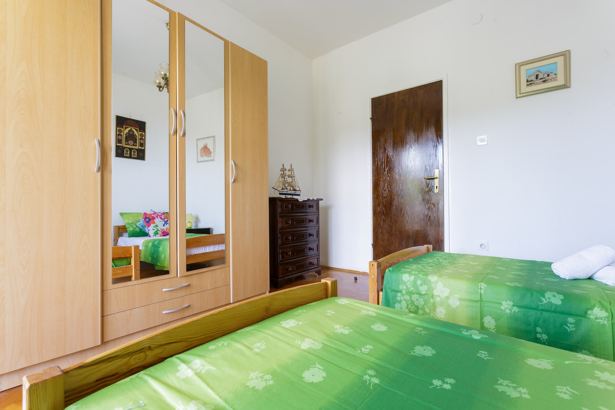 Apartments Sunrise ( Duilovo ) -Three Bedroom Apartment with Sea View  Terrace