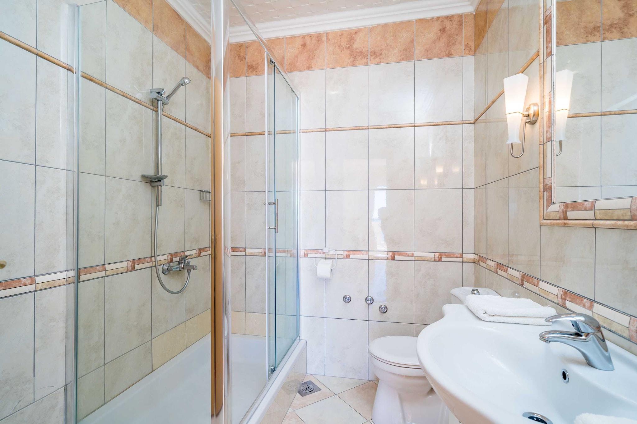 Apartments Marnic Blue Chill- Studio Apartment 1-Badkamer
