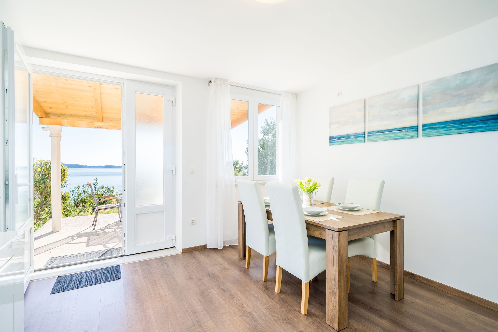 Apartments Marnic Blue Chill-One Bedroom Apartment(B)-Woonkamer