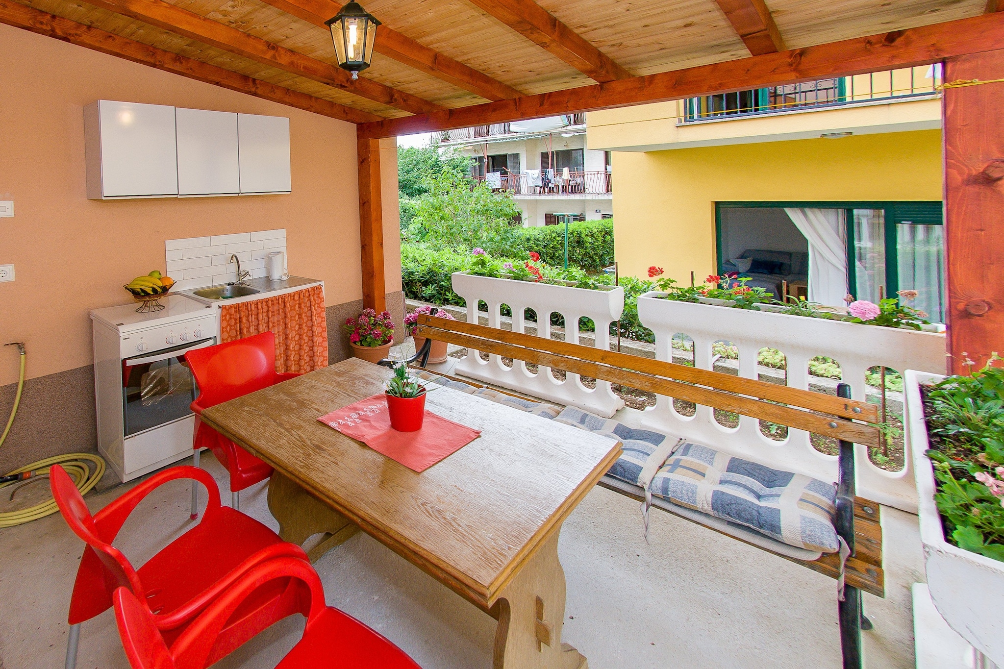 Apartments Anita-Triple room with terrace-Terras