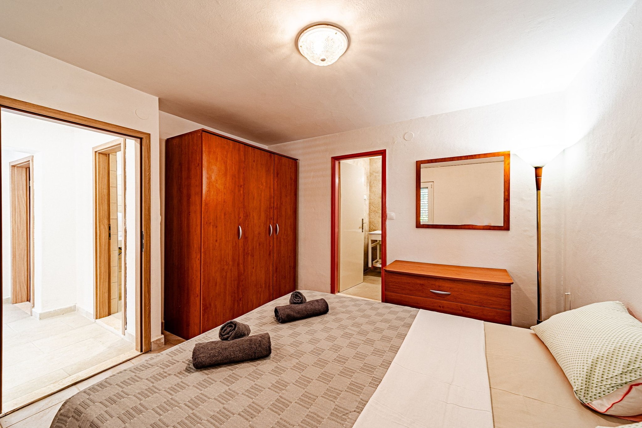 Holiday Home Island Gem - Five  Bedroom Apartment-Schlafzimmer