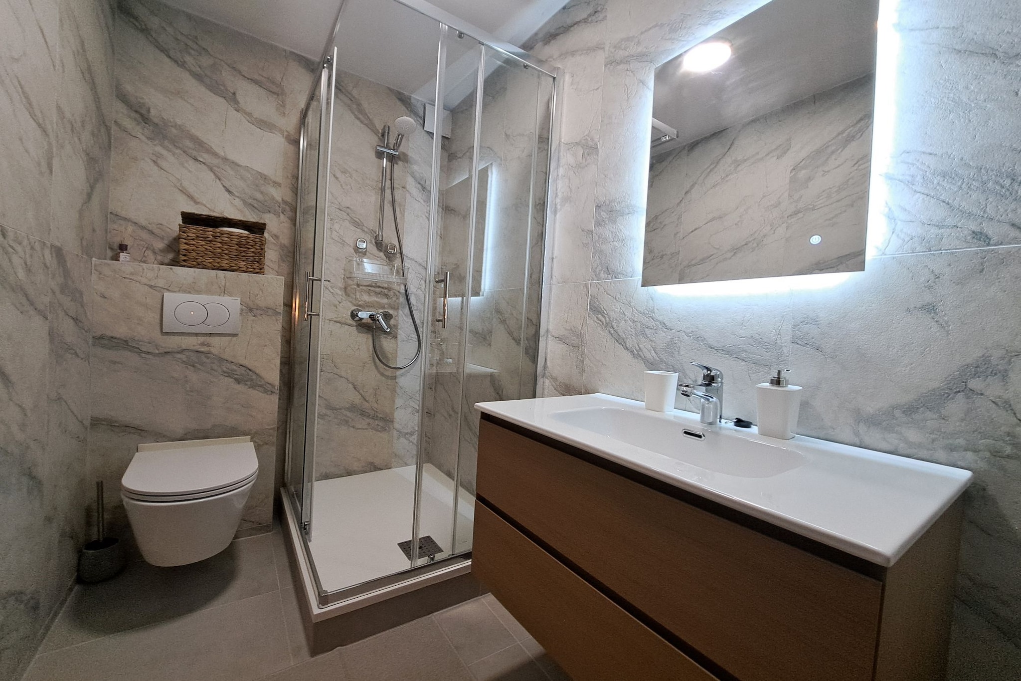 Holiday Home Island Gem - Five  Bedroom Apartment - Badkamer