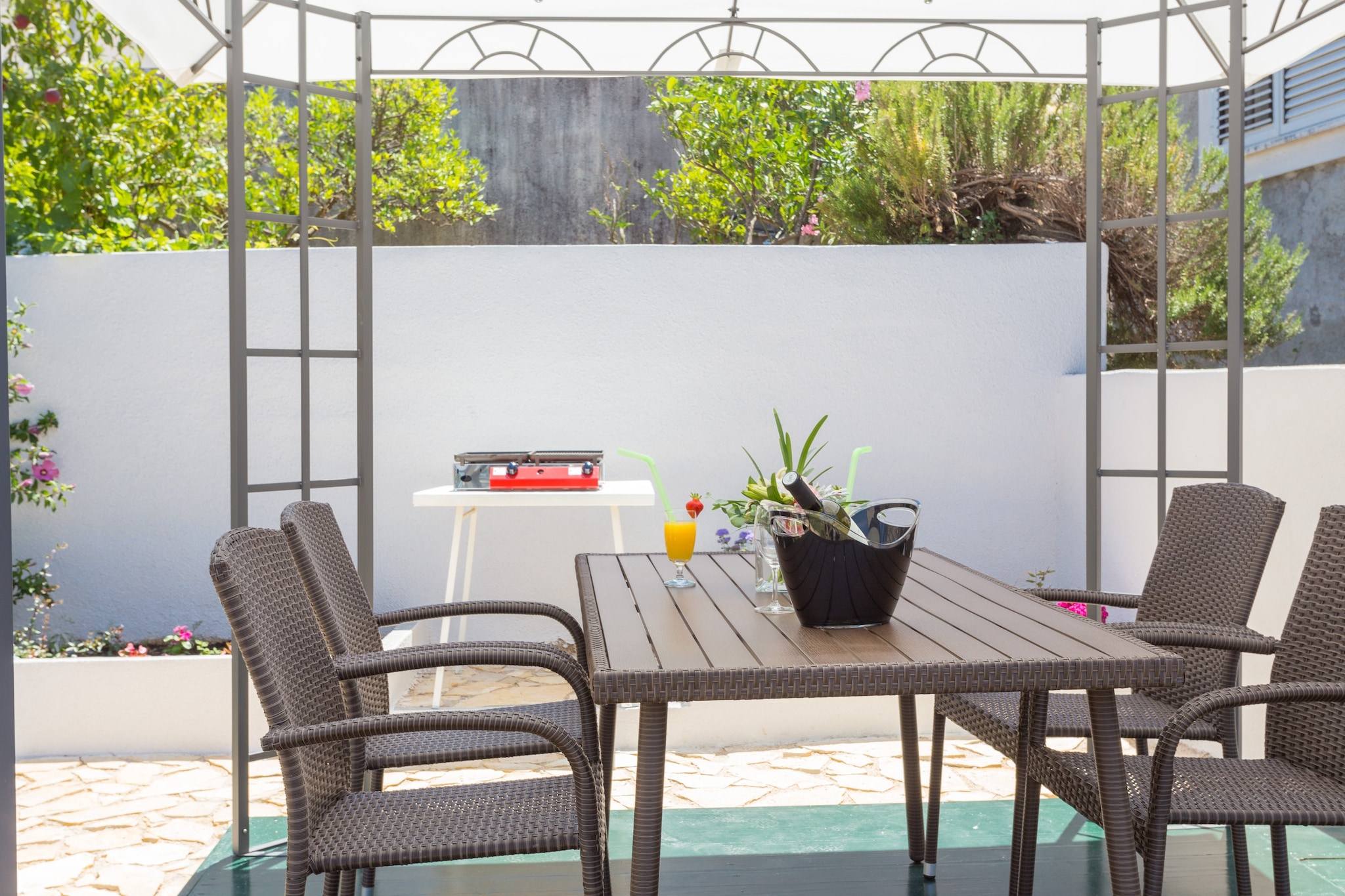 Holiday Home Oleander Sea View - Four Bedroom Holiday Home with Terrace and Sea View-Terras