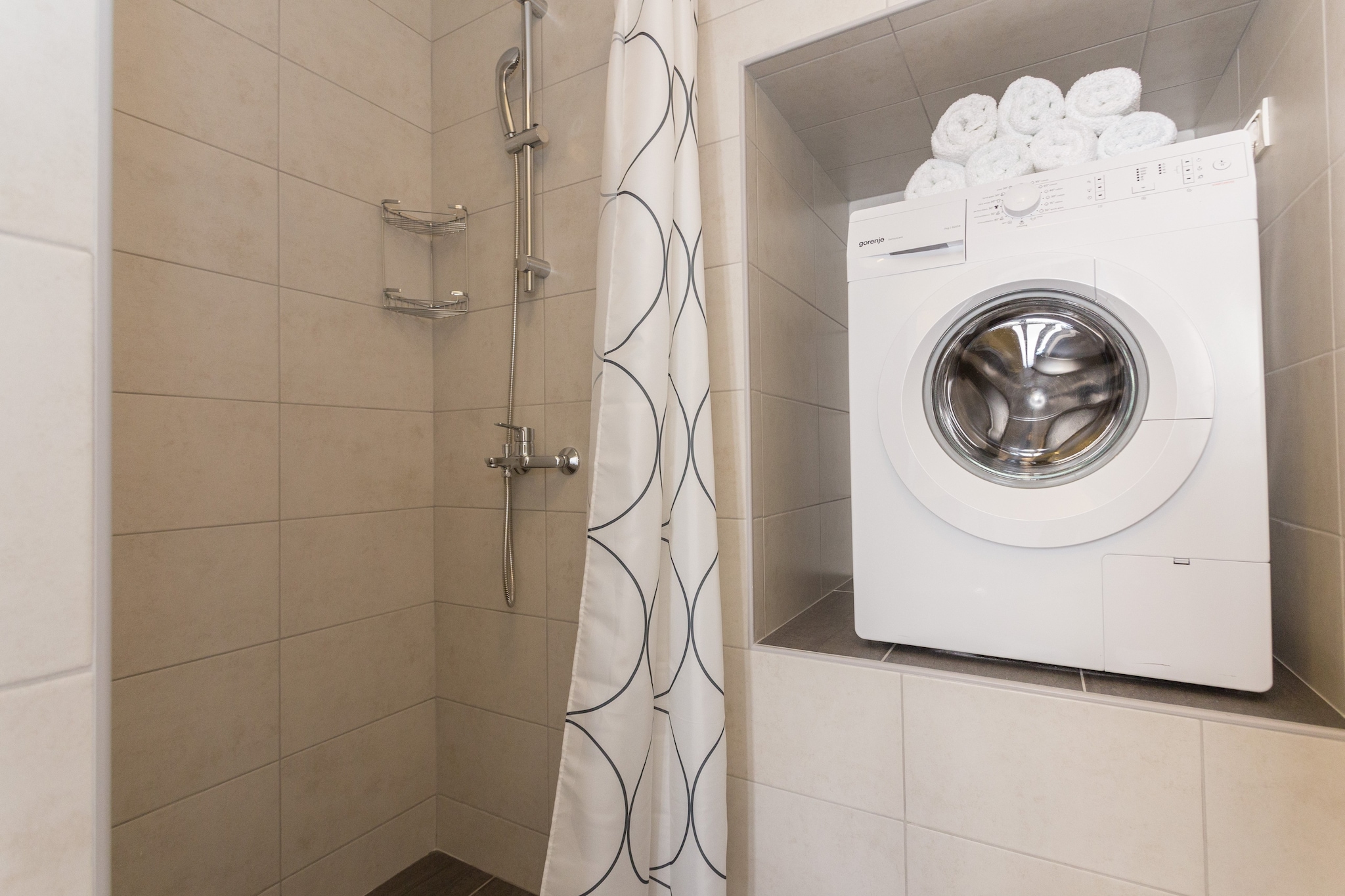 Holiday Home Oleander Sea View - Four Bedroom Holiday Home with Terrace and Sea View-Badkamer