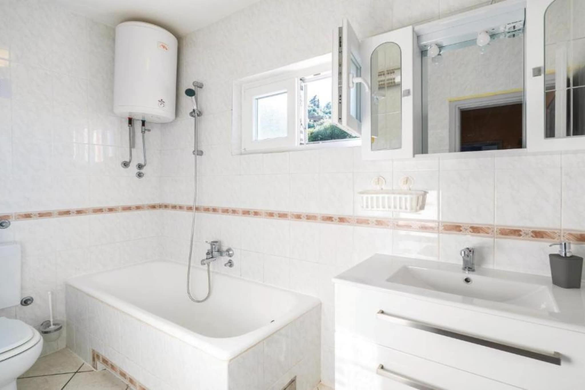 Villa Marko - Villa with swimming pool-Badkamer