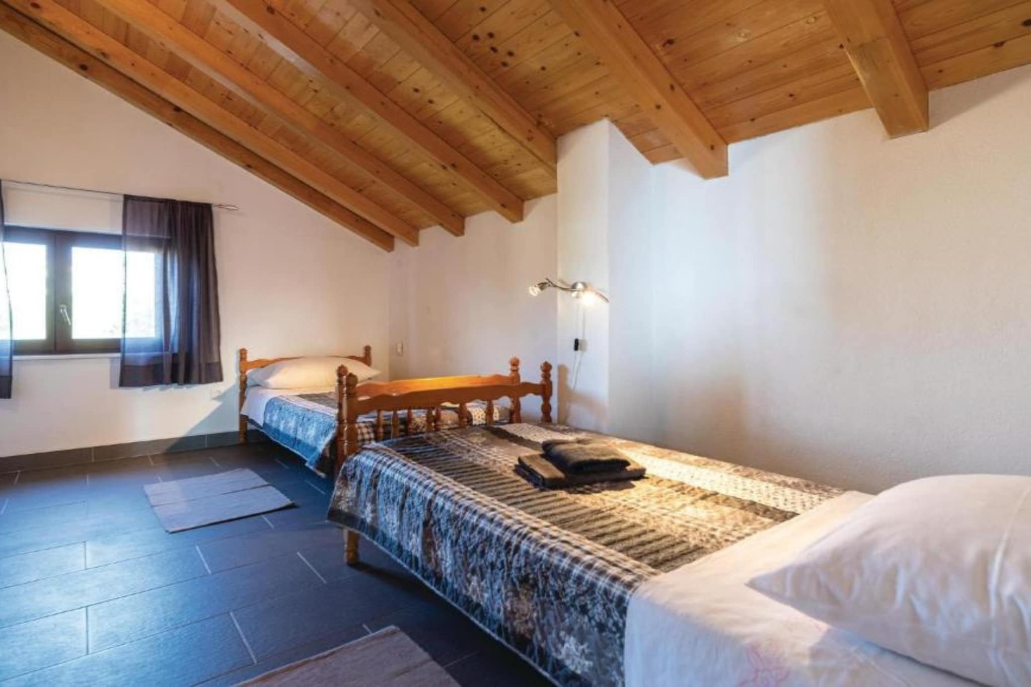 Villa Marko - Villa with swimming pool-Slaapkamer