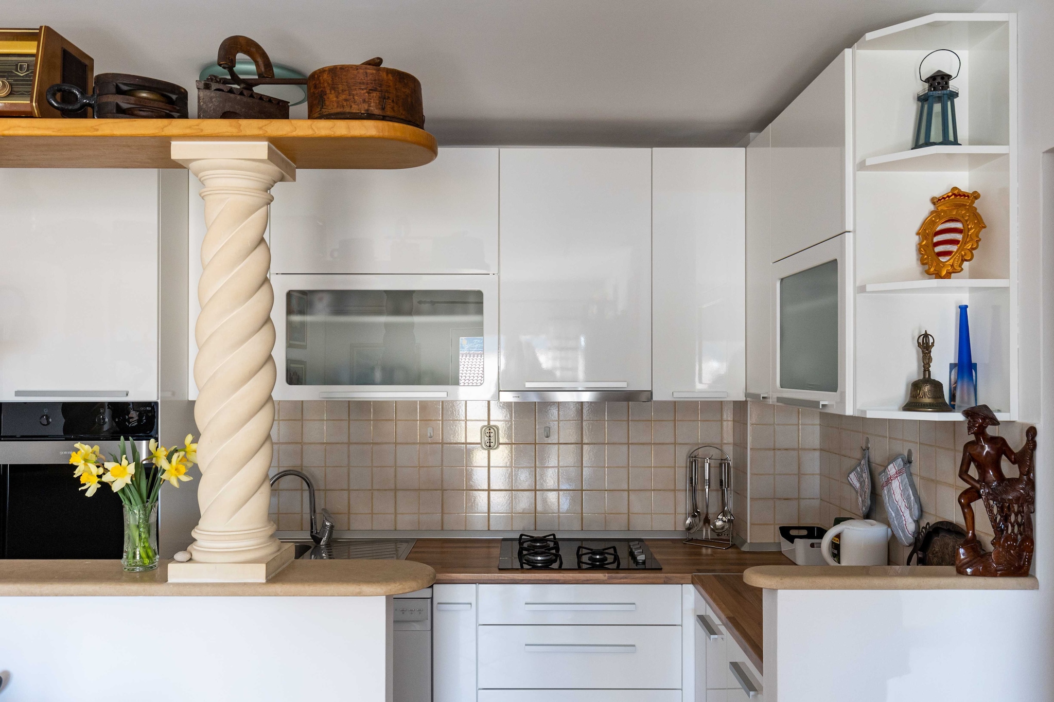Apartment KOKe - Two Bedroom Apartment with Balcony and partial Sea View