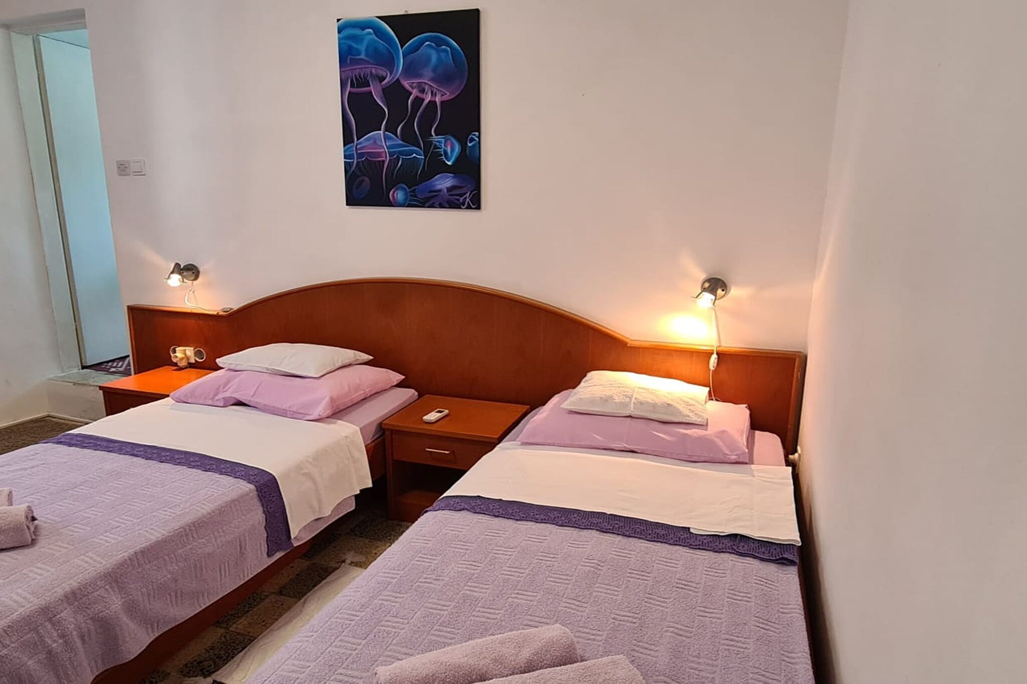 Rooms Milena - Double or Twin Room with Private Bathroom