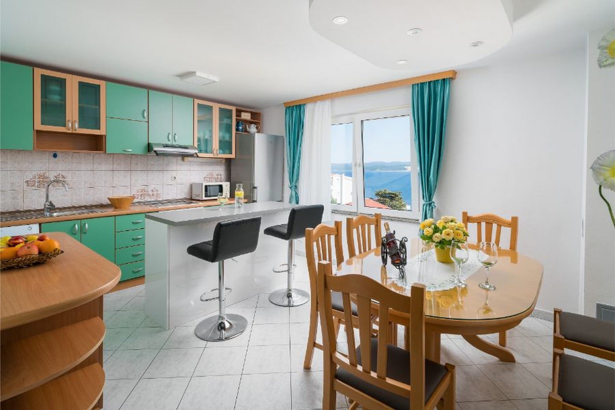 Apartments Tomas - Four Bedroom Apartment with Balcony(A4)