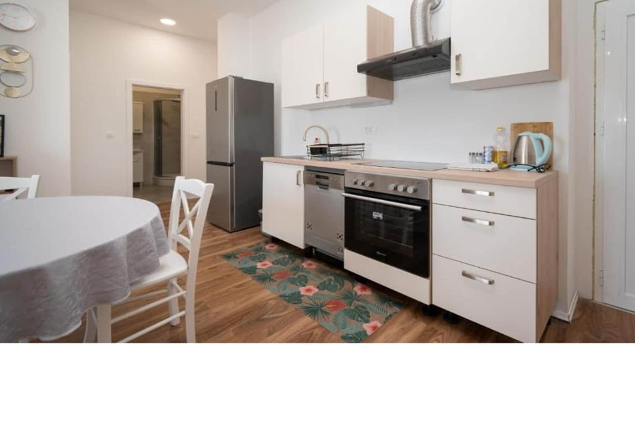 Apartments Melita - Superior Two Bedroom Apartment with Balcony and Sea View (A4)