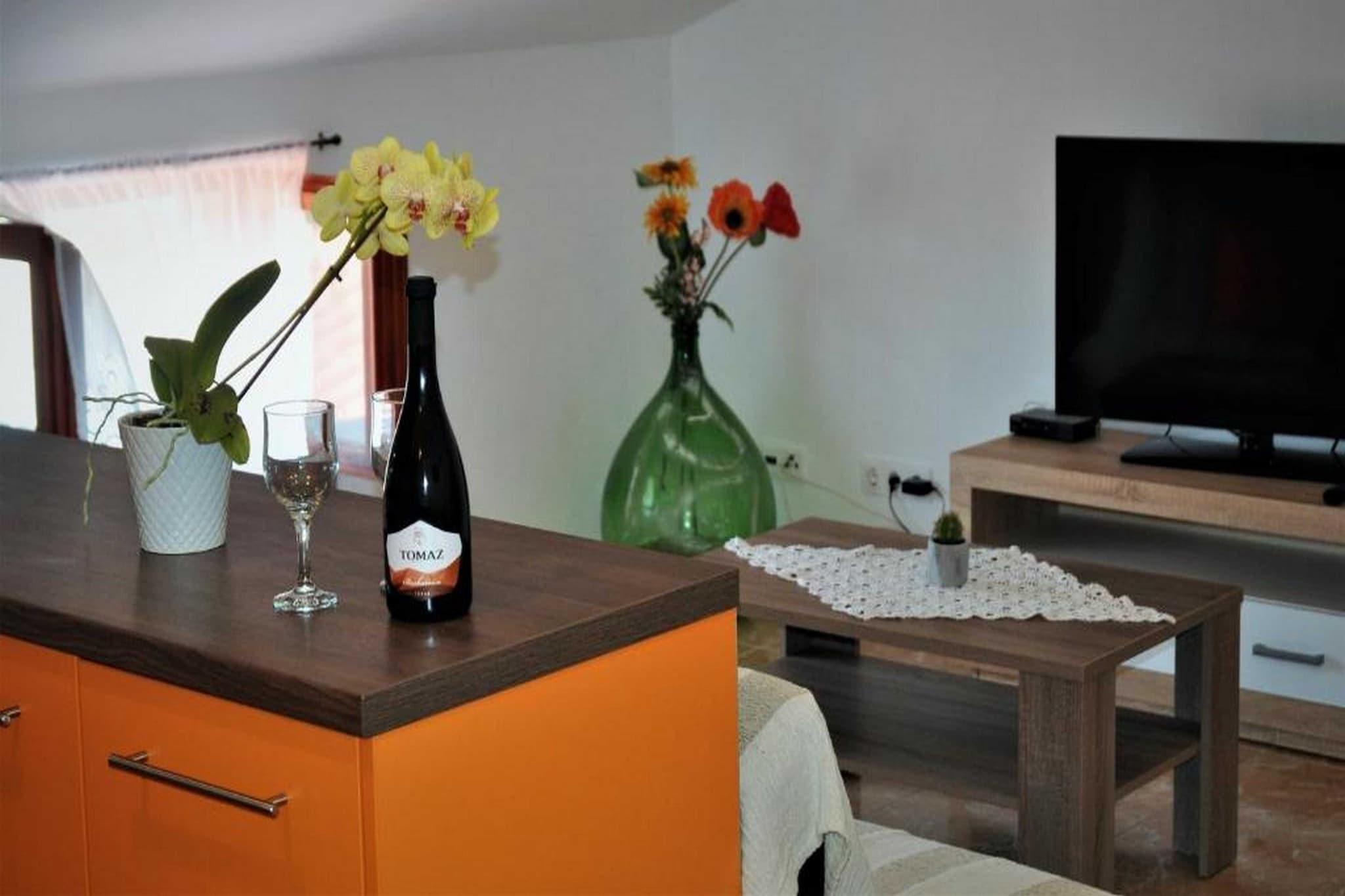 Apartments Belicka - Two Bedroom Apartment with shared  Terrace - A2-Binnen