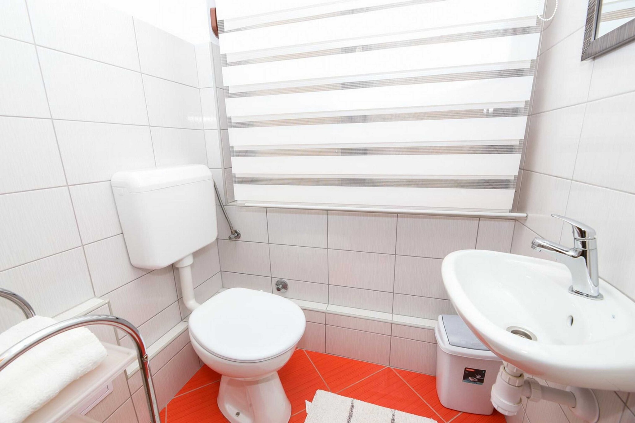 Apartment Kosor - Three Bedroom Apartment with Terrace and Sea view-Badkamer