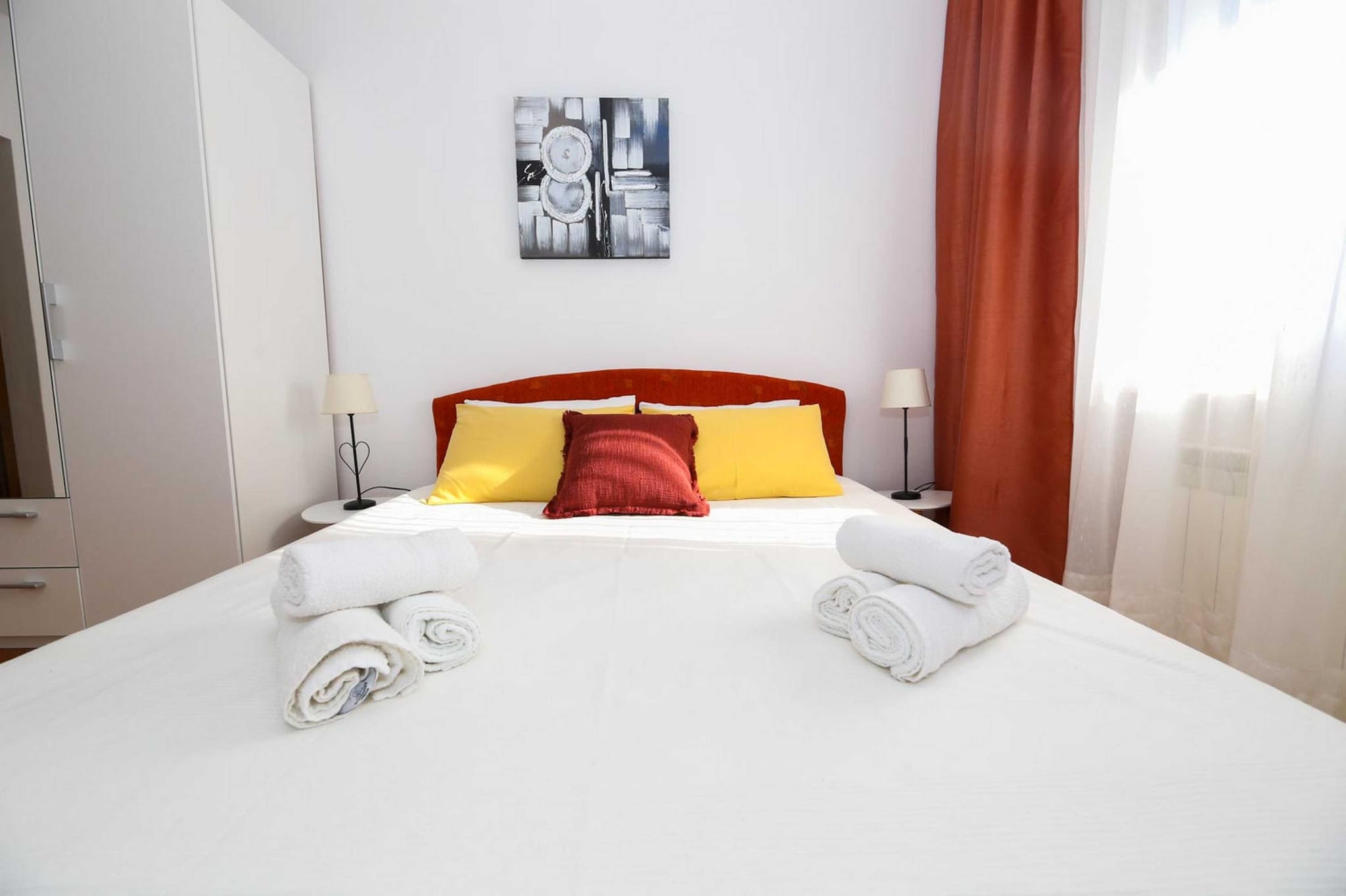 Apartment Kosor - Three Bedroom Apartment with Terrace and Sea view-Slaapkamer