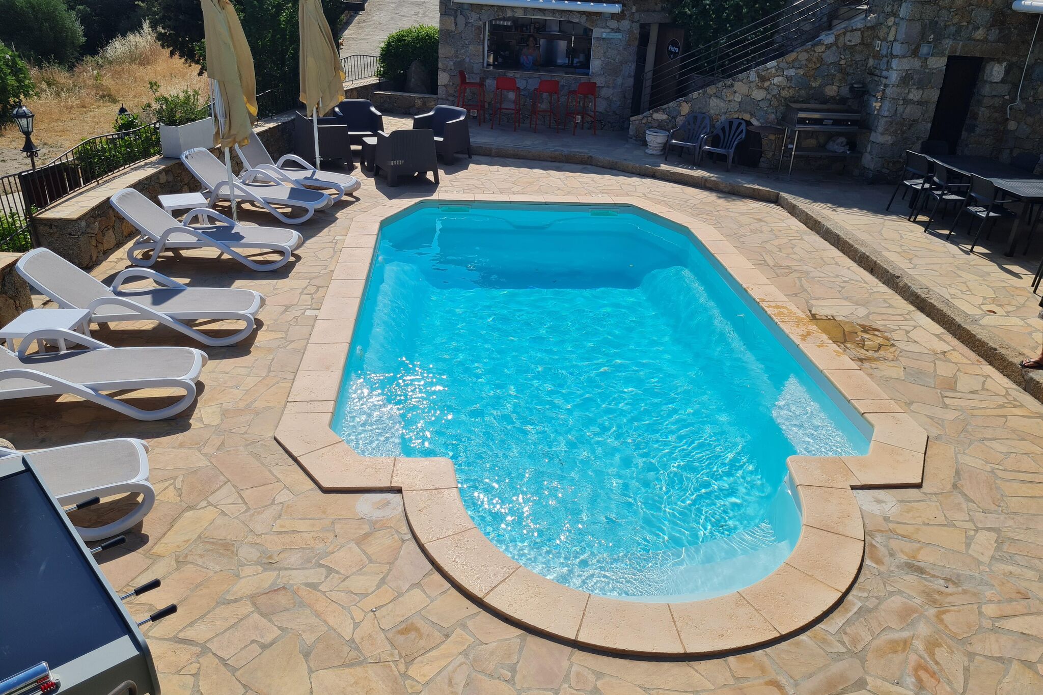 Jolie maison de vacances à Corbara avec piscine privée