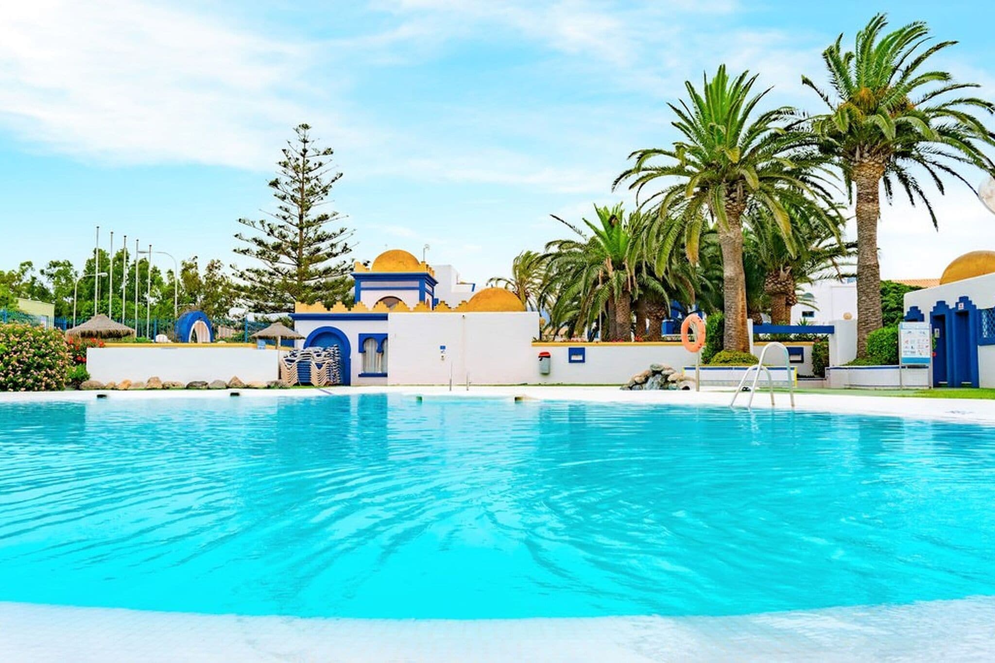 Mooie vakantiewoning in Roquetas de Mar met zeezicht