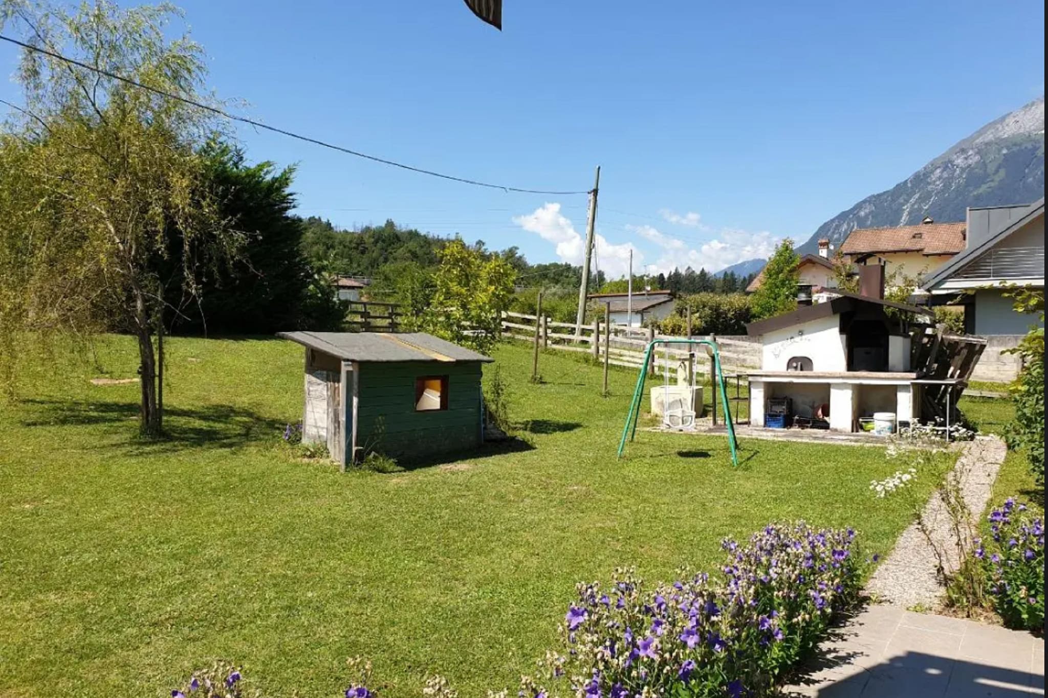 Casa Vacanze Belluno-Jardin d'été