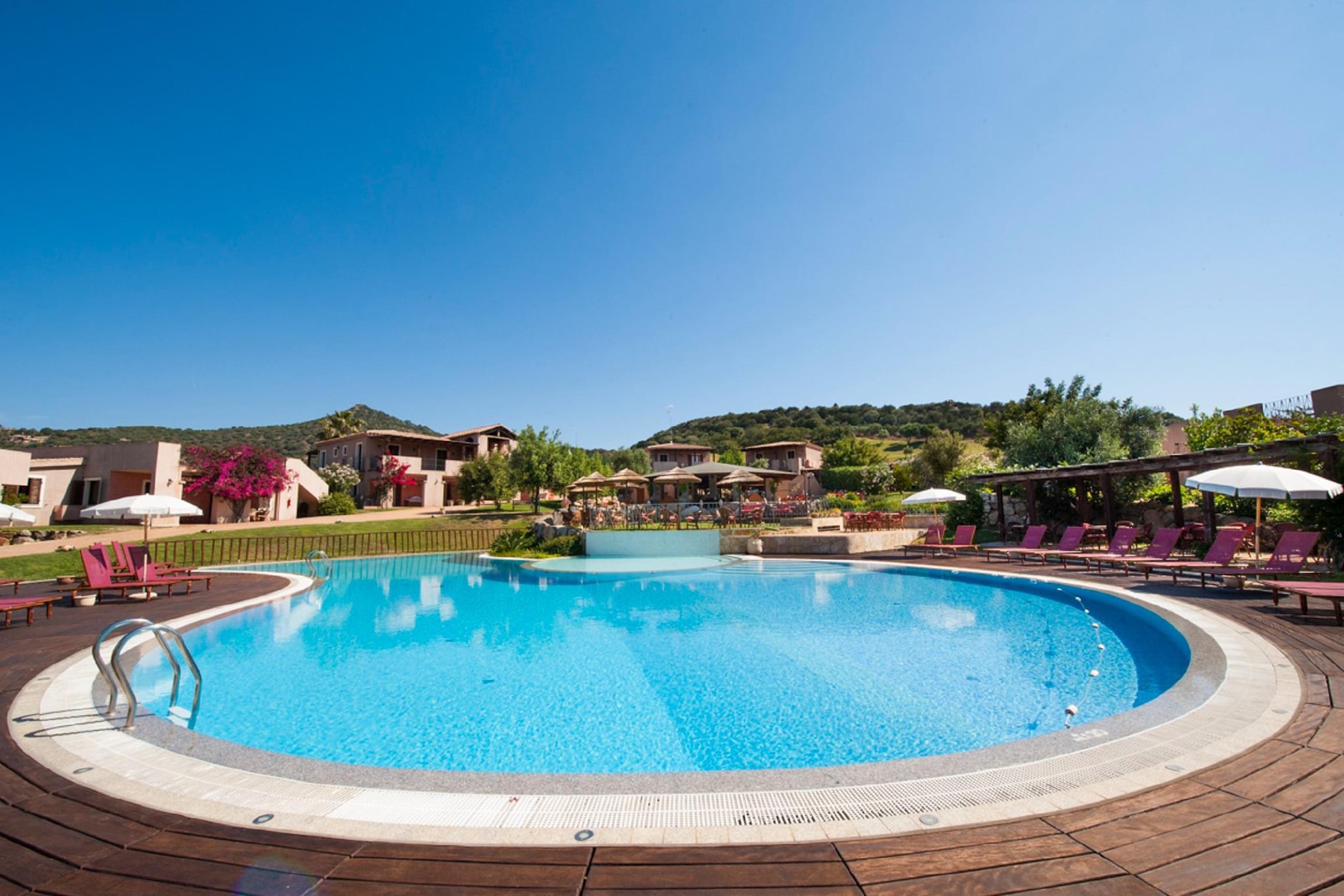 Bilocale x 6-Pool
