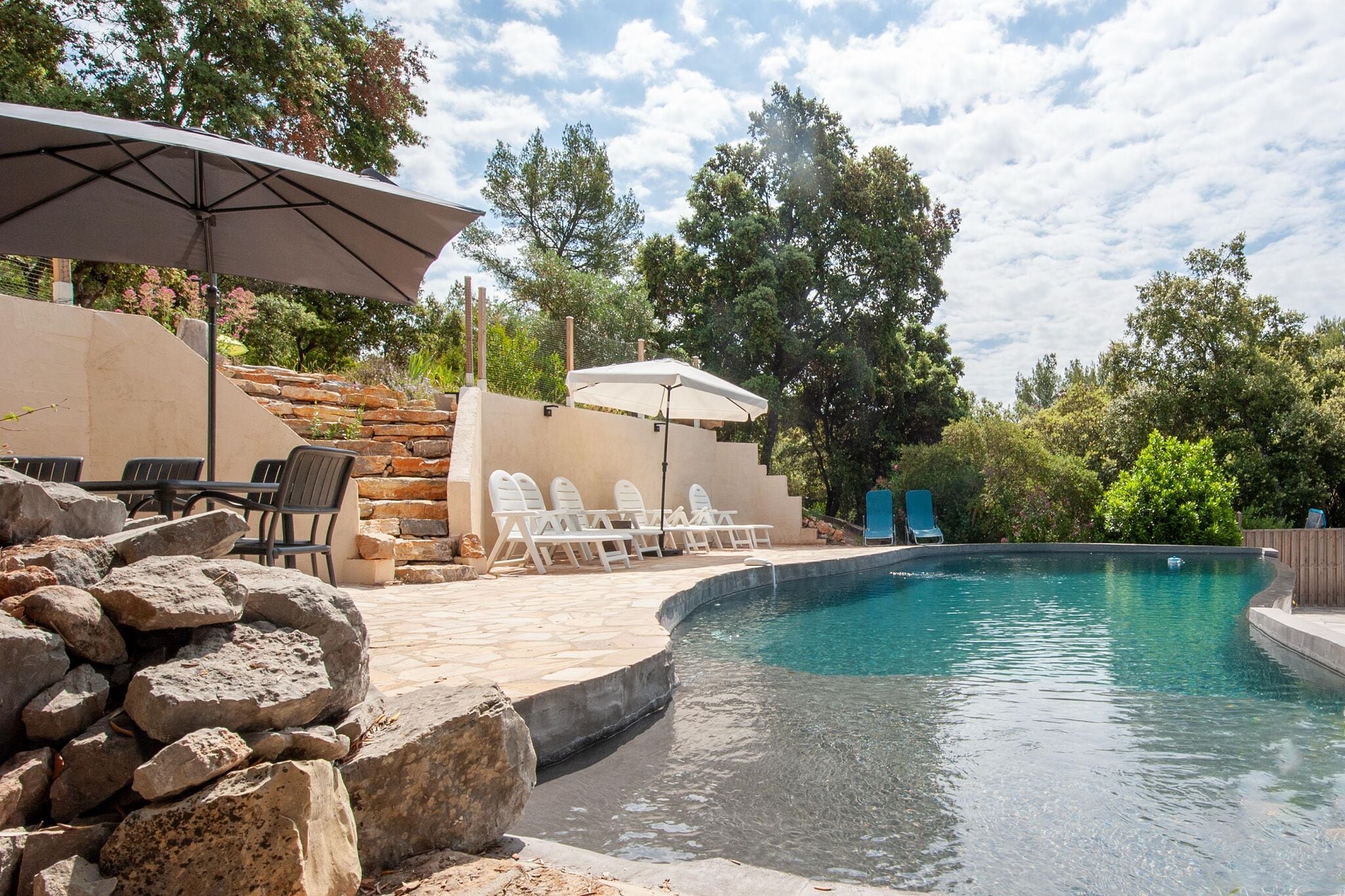 Mooie villa in Pignan met een privézwembad