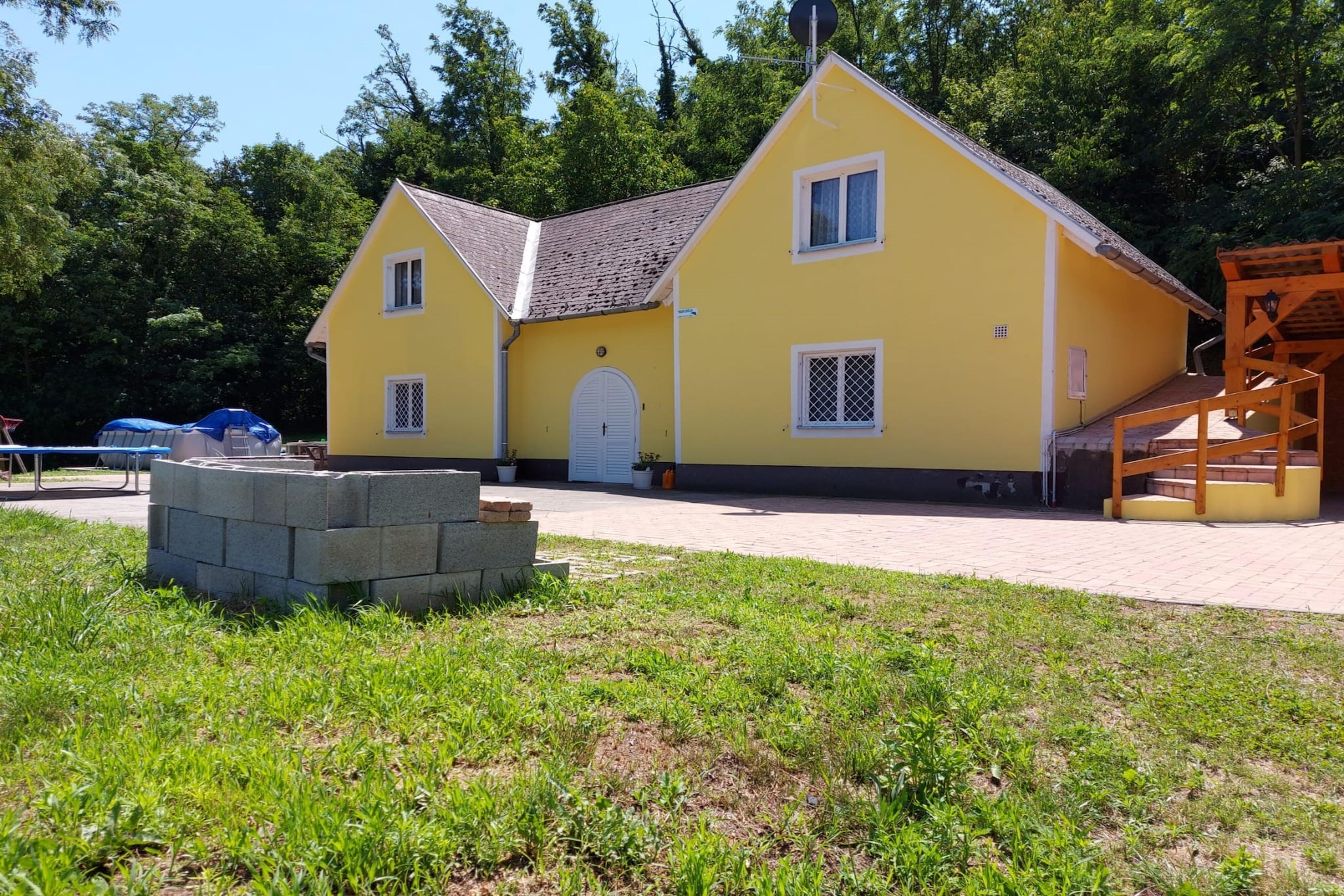Holiday Home near Lake and Volcano Area