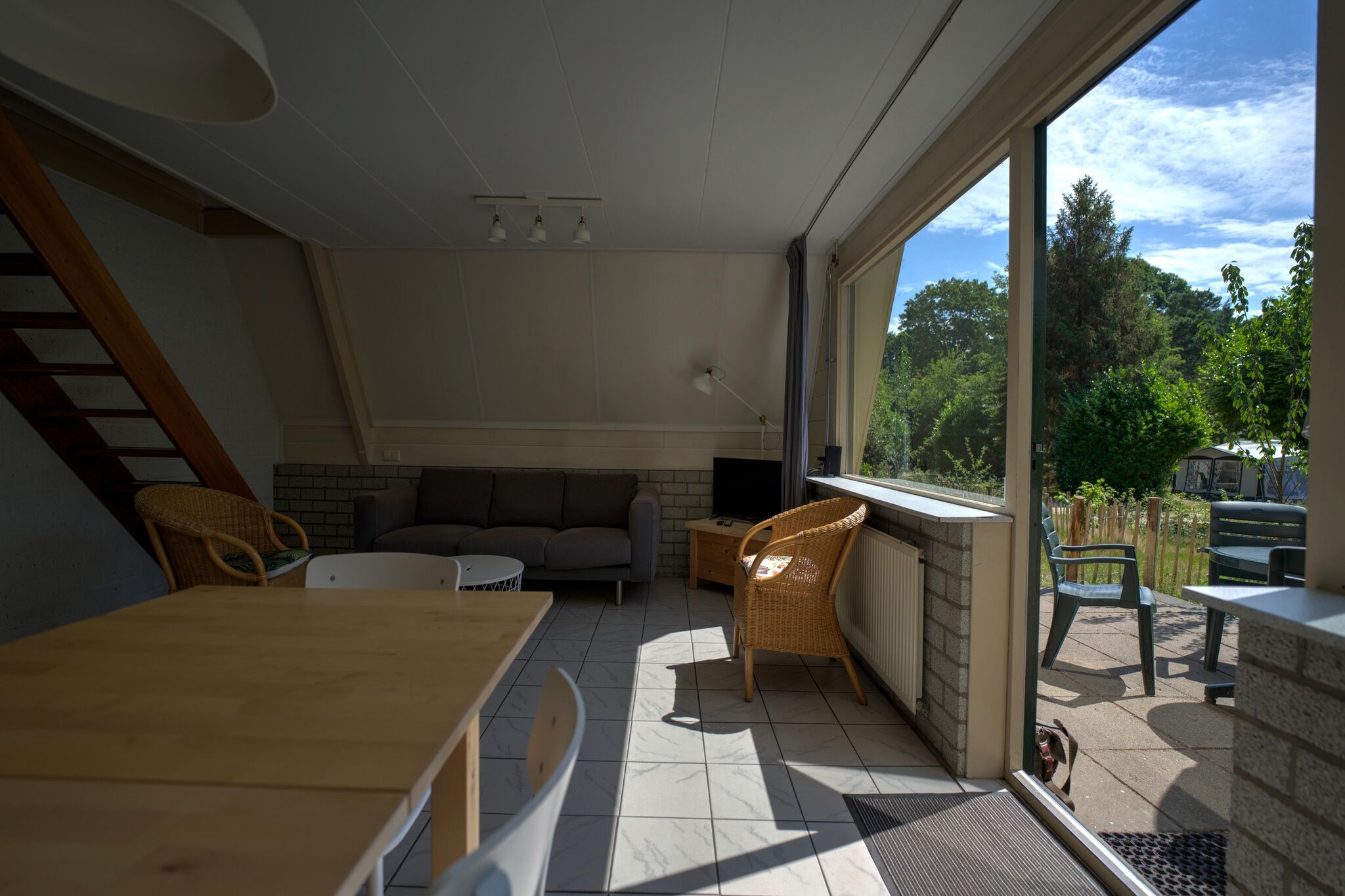 Maison de vacances confortable à Eerbeek avec balcon/terrasse