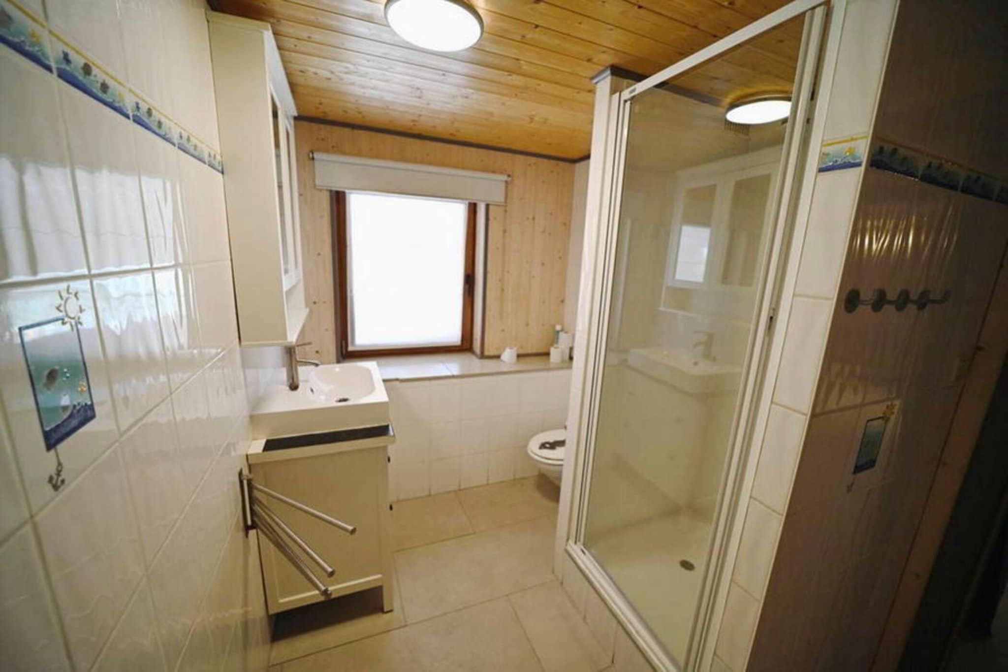 LE BERCAIL-Badkamer
