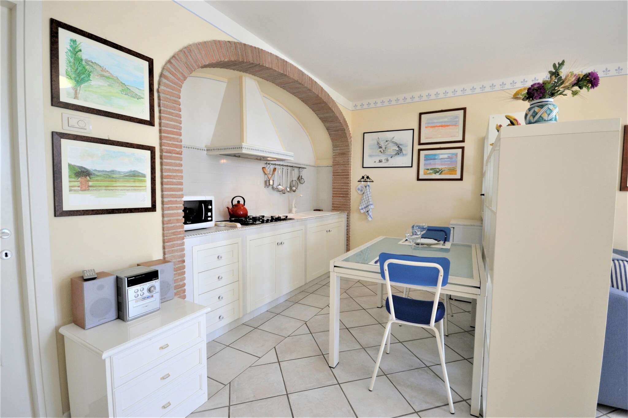 Villa in Cortona with Pool and Valley Views