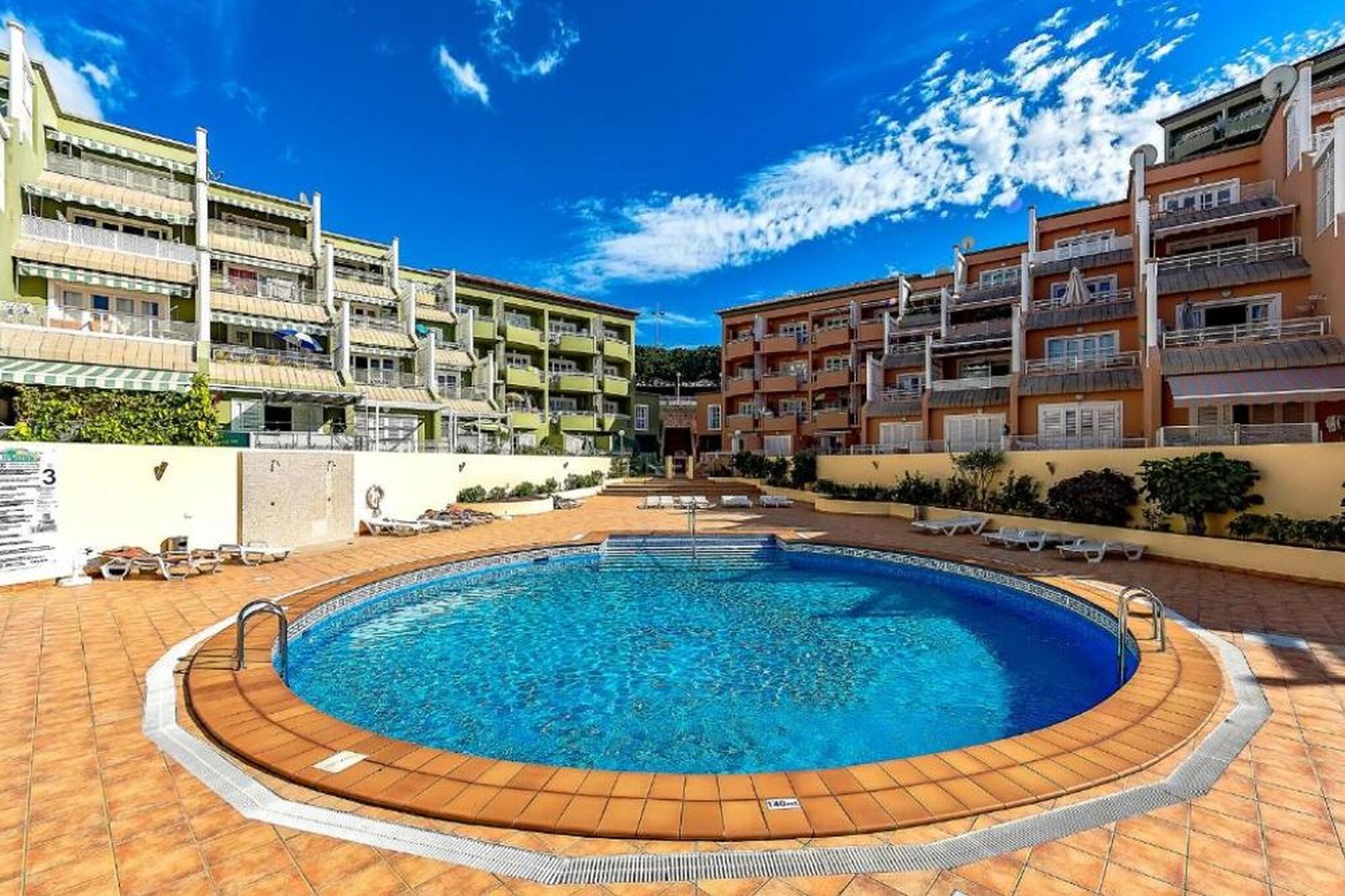 Geweldig appartement in Adeje met gedeeld zwembad