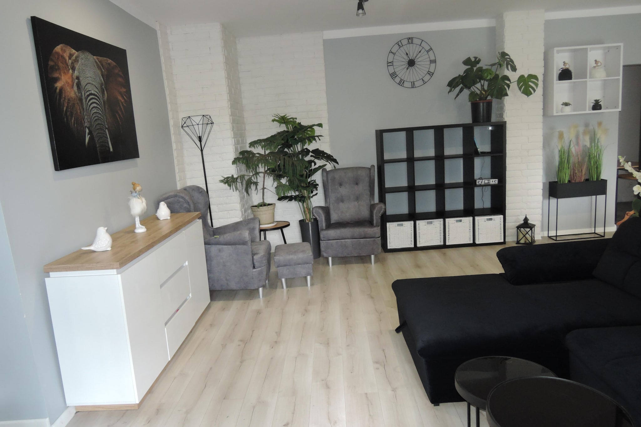 Modern furnished house in Nowogard located at the beautiful lake called Nowogardzkie. Your detached holiday home has a beautiful garden and a barbecue area. Here you can spend relaxing holidays in the fresh air.


Nowogard is a tranquil town in Western Pomerania. Peace seekers and nature lovers will get their money's worth in the untouched nature. If you are looking for the energy of the city, you will also find it in Nowogard. Around the lake you can also go fishing in many places and the promenade invites you to take beautiful walks.


About Belvilla :


At Belvilla, you experience holidays exactly the way you want. Choose from an extensive range of holiday homes, apartments and caravan parks from Europe to Florida. From a cabin by the Norwegian fjord to an exclusive villa on the Côte d'Azur, and from an apartment in Rome to a country estate in Tuscany. At Belvilla you will find the perfect holiday home for an unforgettable time with your family, partner or friends. You will also find holiday homes for larger groups, spread across various regions in Europe.


Belvilla offers a wide variety of holiday homes: small and cosy with a sauna or spacious with an outdoor pool, roof terrace and numerous bedrooms. At Belvilla, for example, you can choose from holiday homes in prime locations, with luxury amenities and homes particularly suitable for families. Of course, many holiday homes also have a space reserved for your dog. You can choose from practical holiday homes in popular holiday destinations, city houses in cosmopolitan cities such as Venice or Rome, dreamy holiday homes in top locations and spacious holiday homes with unique furnishings. Besides holiday homes by the sea, Belvilla also offers holiday homes with swimming pool and/or wellness facilities.