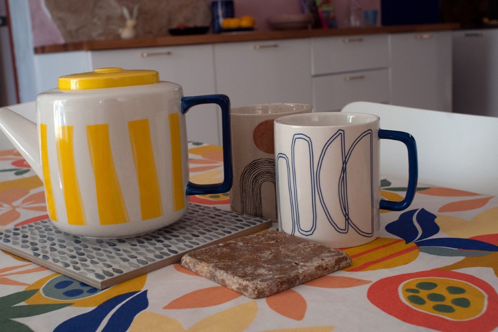 Ground floor: (Living room(TV, fireplace, seating area, air conditioning), Kitchen(electric kettle, cooker, coffee machine, oven, fridge-freezer, washing machine, Blender), bedroom(double bed, TV), bedroom(double bed, TV), bathroom(shower, toilet, bidet))\n\nrelaxation area(balcony or terrace, deckchairs, parasol), garden, BBQ, parking