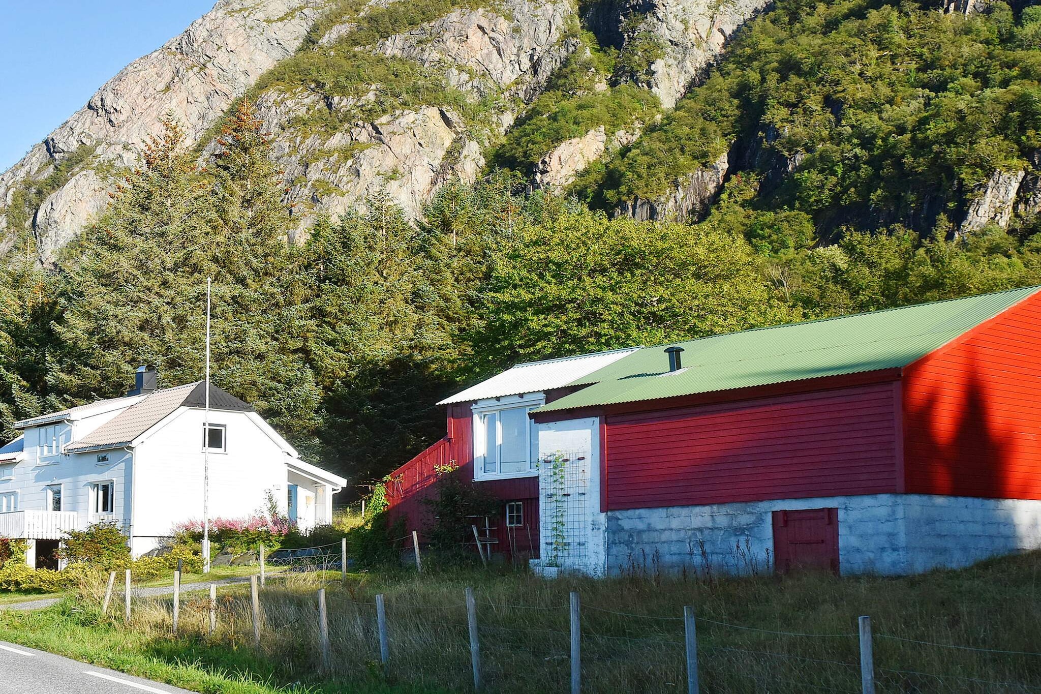 6 Personen Ferienhaus in MIDSUND-By Traum - Im Freien
