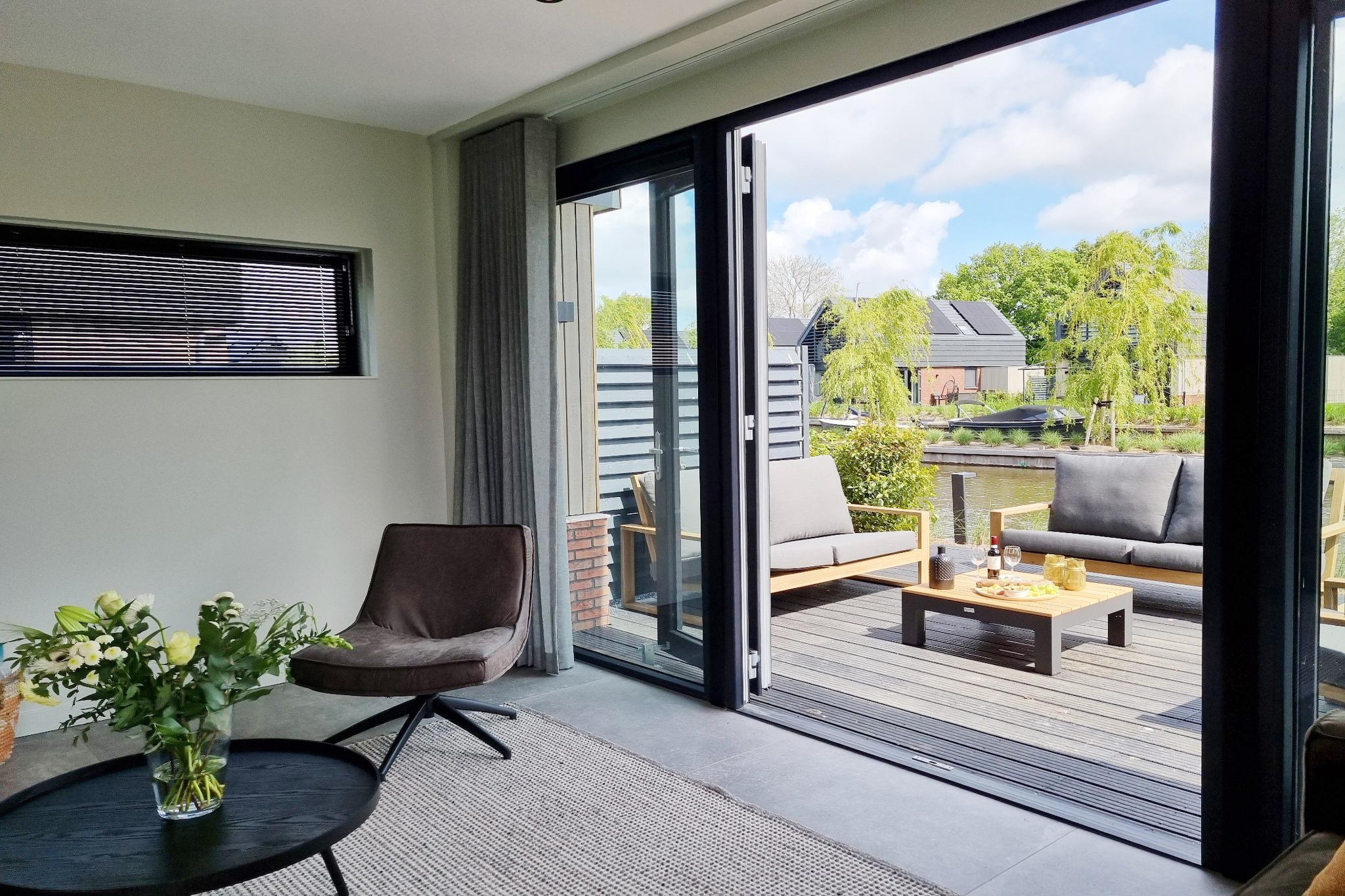 Private Jetty + Modern Comfort