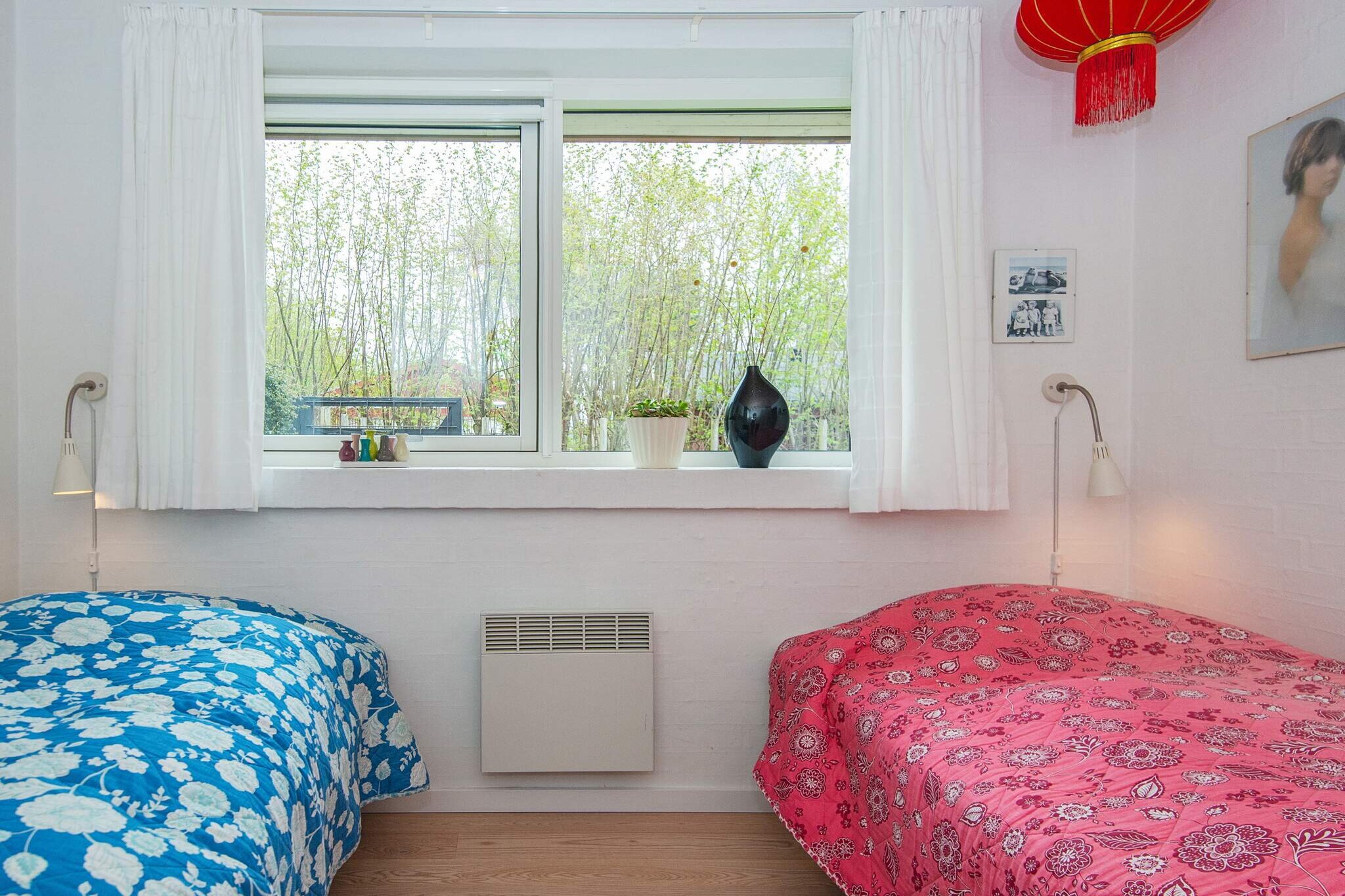 Cozy Property by Beach - Indoor