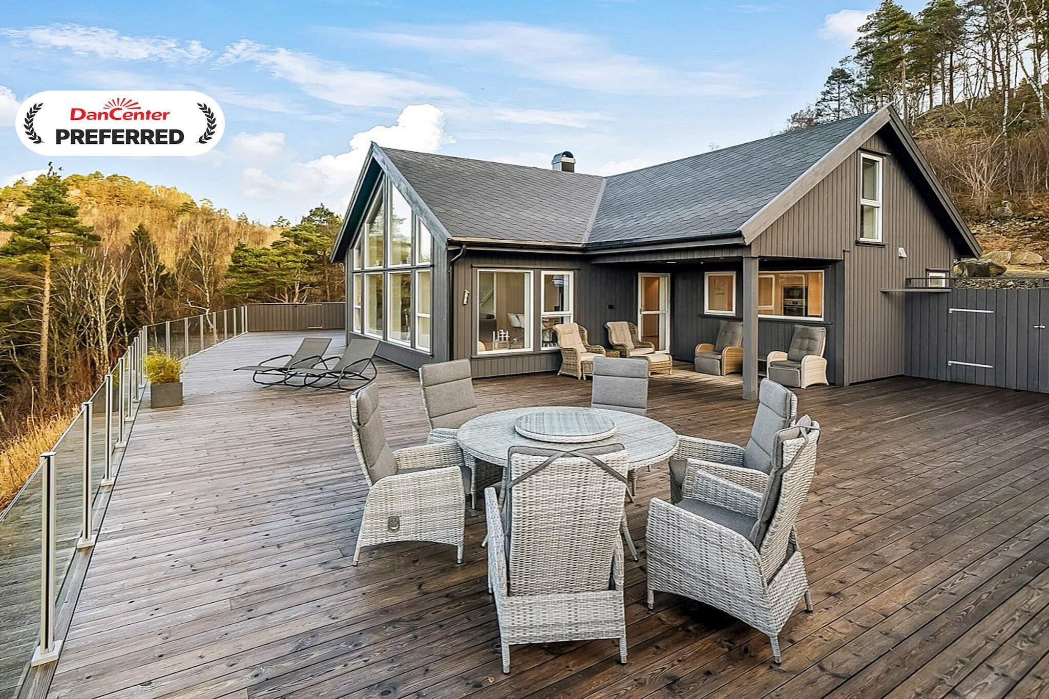 8 Personen Ferienhaus in lyngdal-By Traum