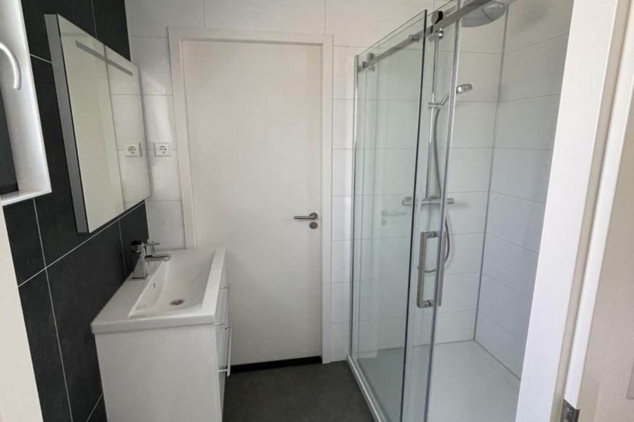 Cube Maximaal 4 - Bathroom