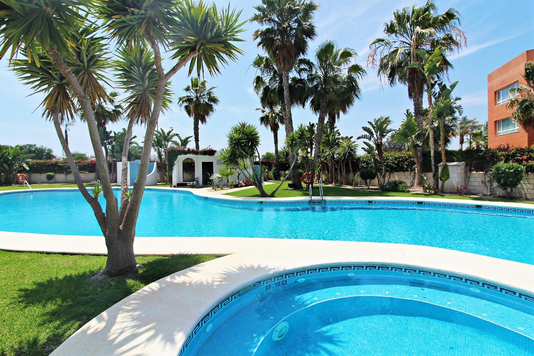 Appartement in Vera Playa met uitzicht en privézwembad