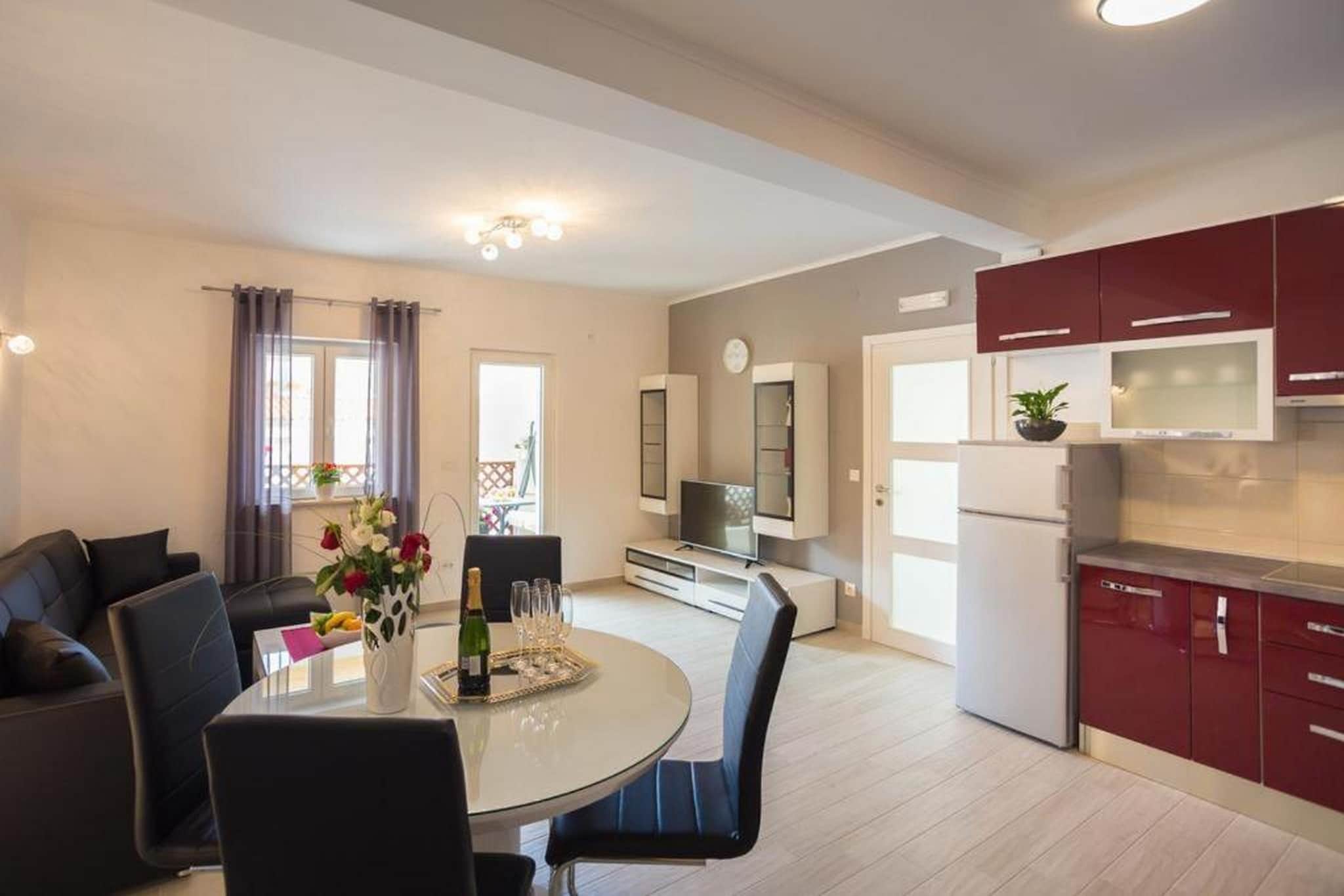 Studio Apartment Feather - Studio Apartment with Terrace-Living room