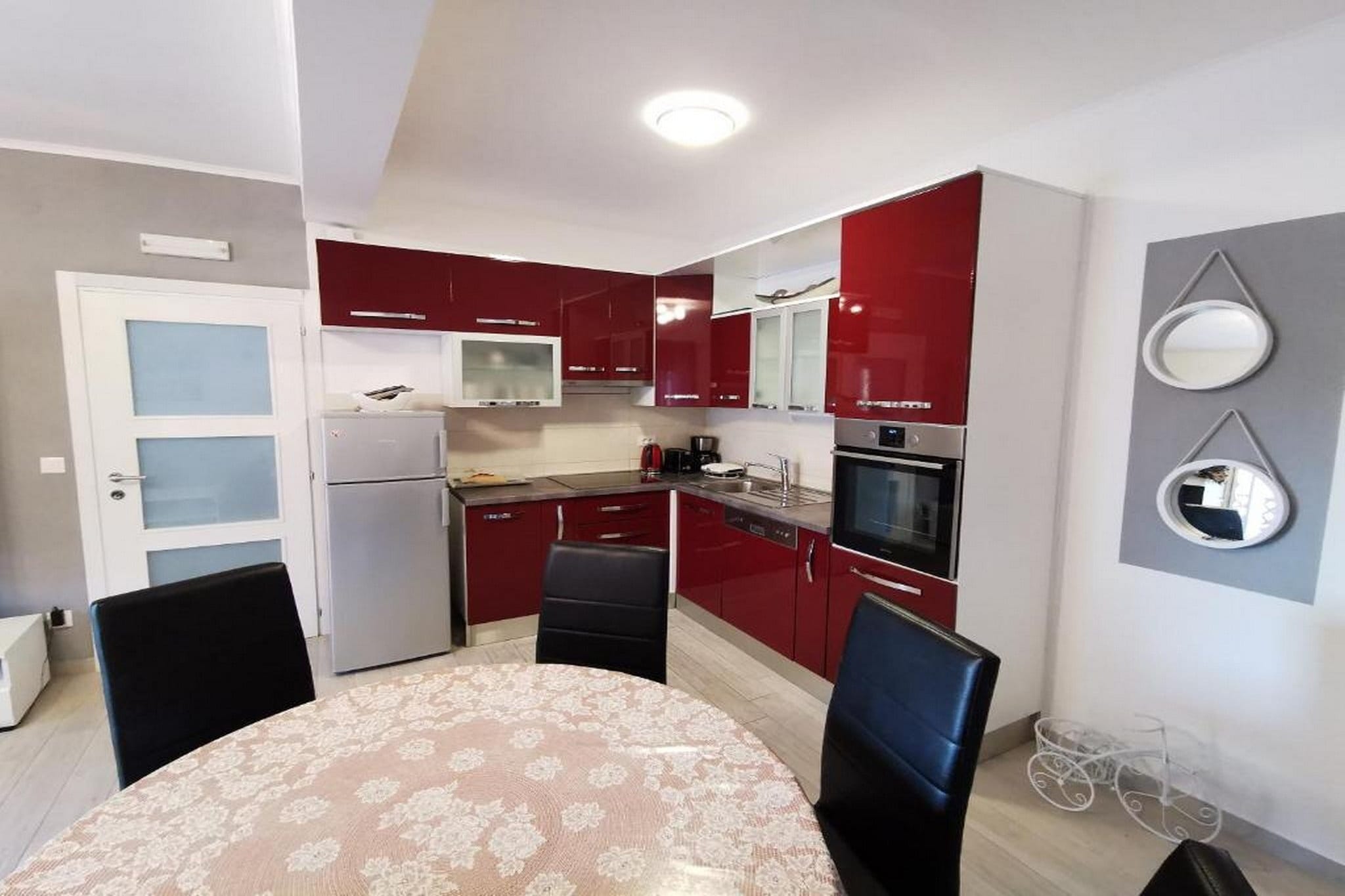 Studio Apartment Feather - Studio Apartment with Terrace-Kitchen